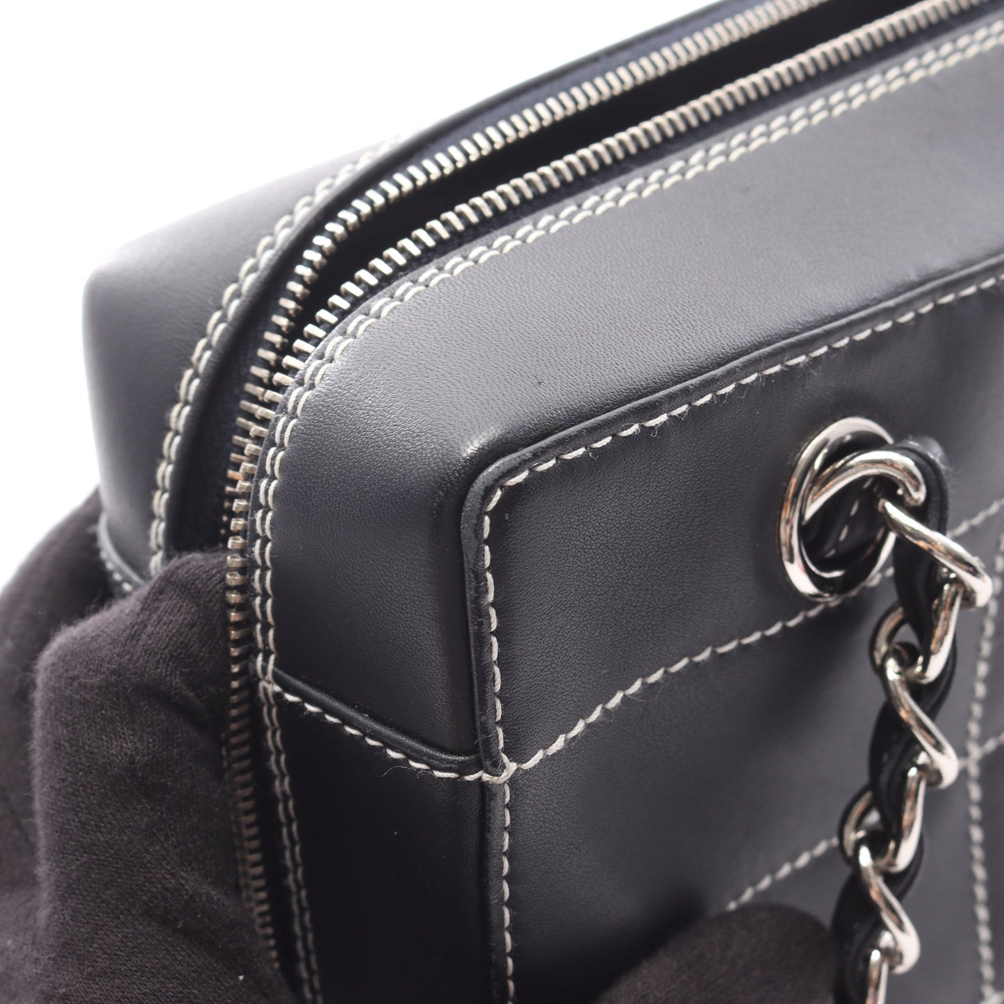 チョコバー ワイルドステッチ チェーンショルダーバッグ レザー ダークネイビー シルバー金具 シャネル バッグ CHANEL