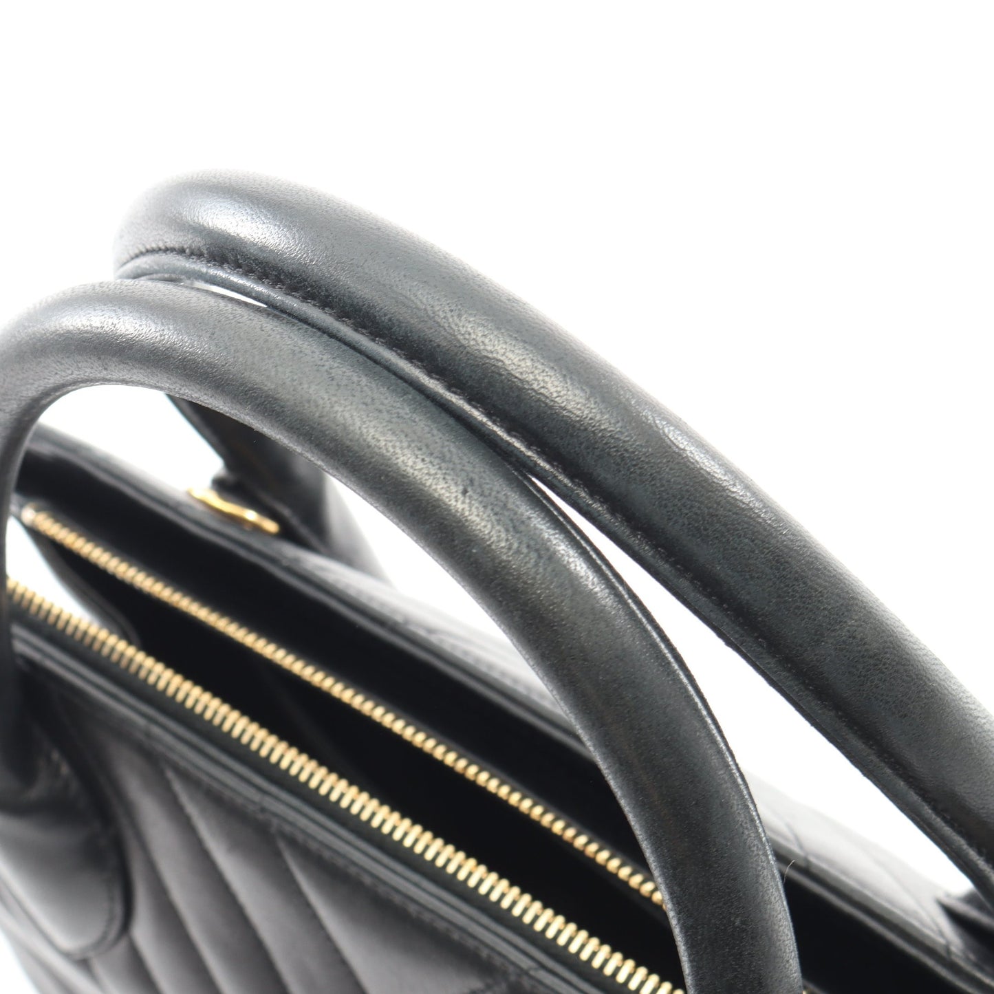シェブロン Vステッチ 2WAY ハンドバッグ ラムスキン ブラック ゴールド金具 ヴィンテージ シャネル バッグ CHANEL