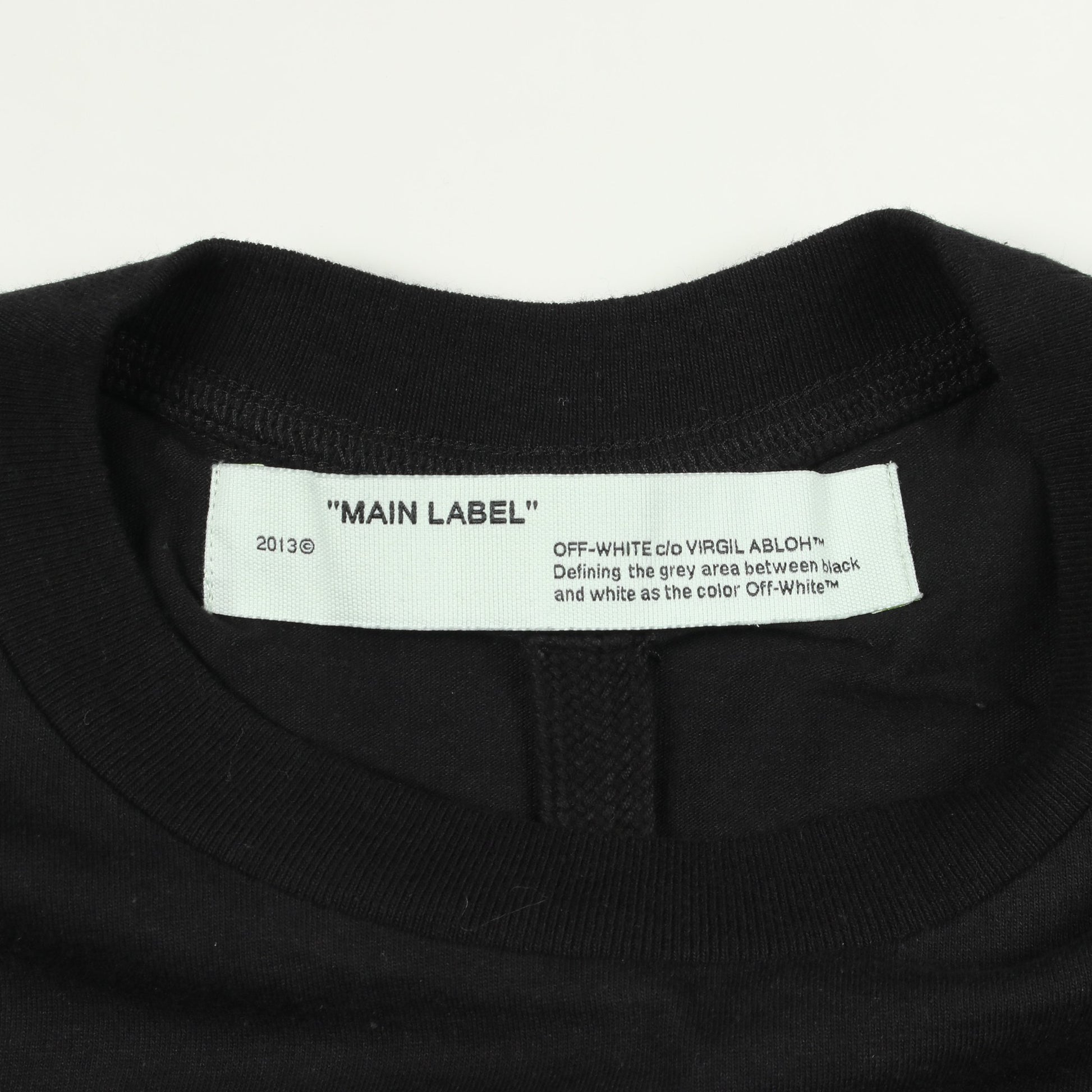 AIRPORT TAPE S/S SLIM TEE 半袖Tシャツ コットン ブラック オフホワイト トップス OFF-WHITE