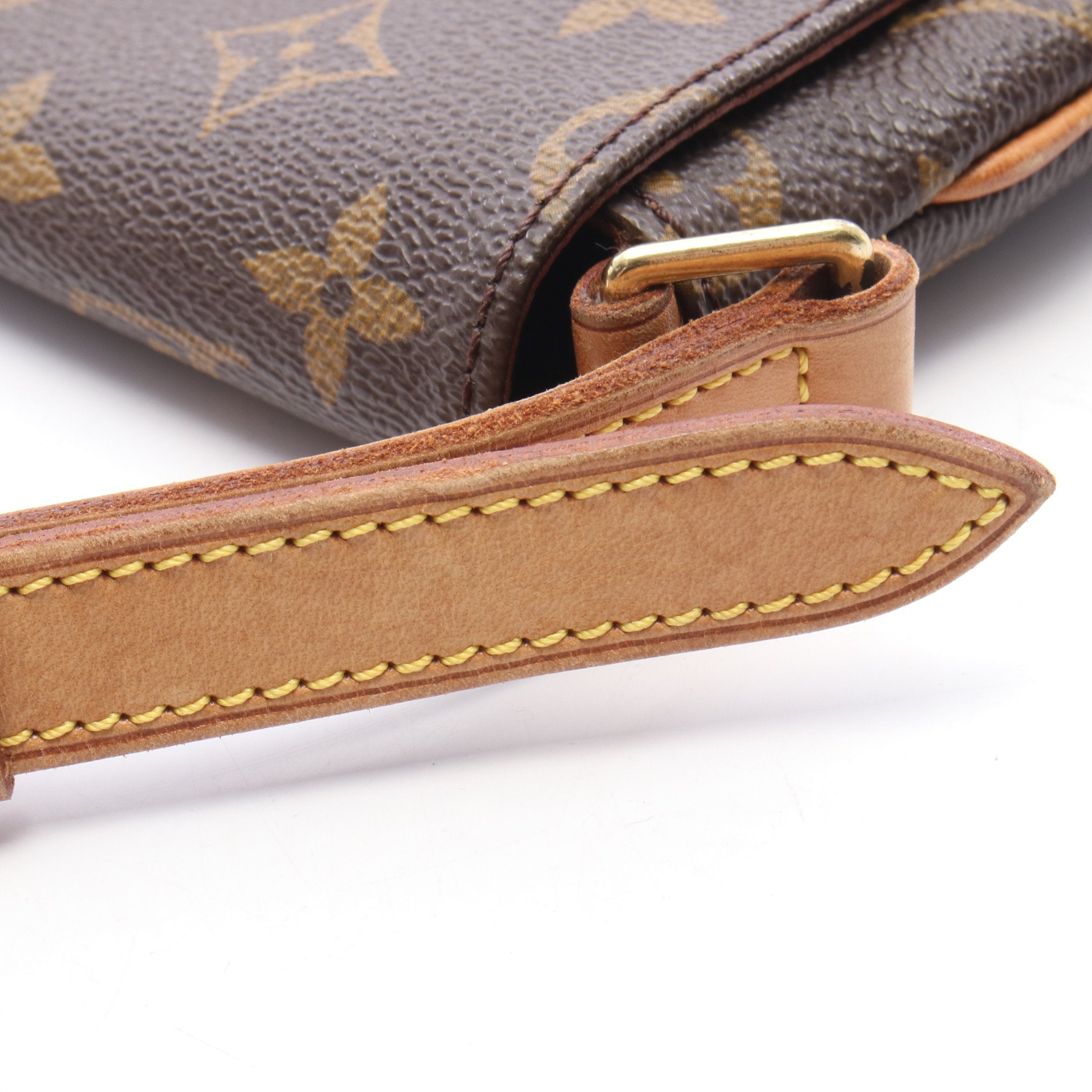 LOUIS VUITTON ルイヴィトン モノグラム  ショルダーバッグ ブラウン  PVC レザー ミュゼットタンゴ　 ga4vru ミュゼットタンゴ ショートストラップ モノグラム ショルダーバッグ