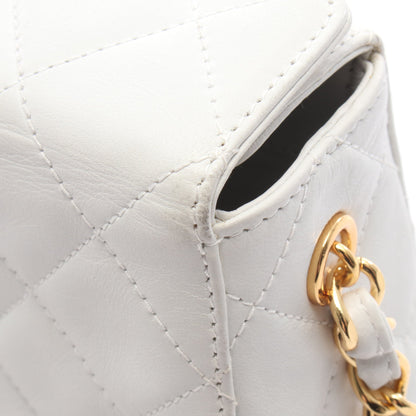 マトラッセ チェーンハンドバッグ ラムスキン ホワイト ゴールド金具 シャネル バッグ CHANEL