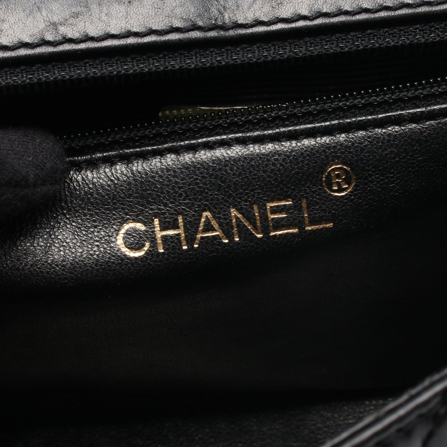 マトラッセ プラ チェーンショルダーバッグ ラムスキン ブラック ゴールド金具 シャネル バッグ CHANEL