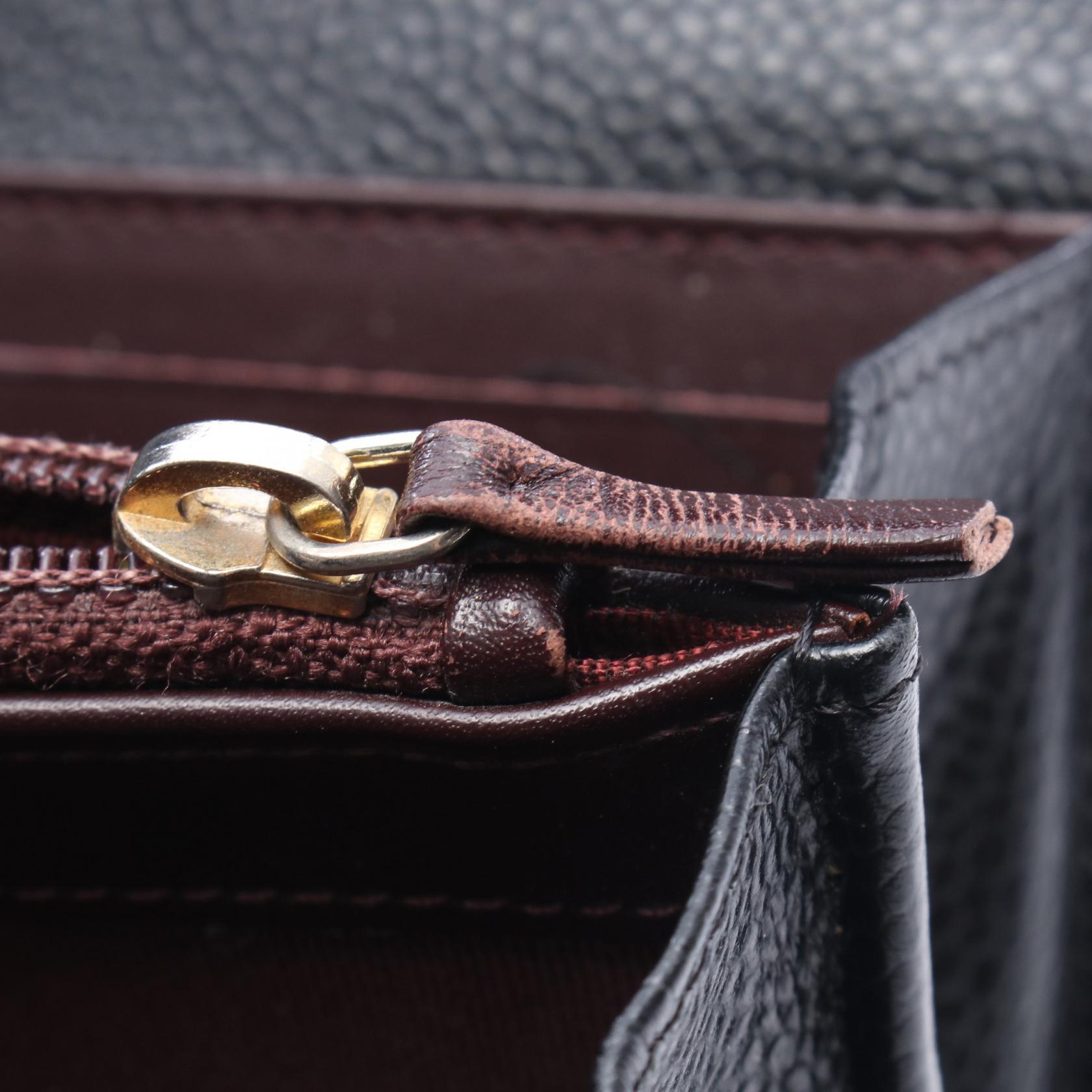 美品　シャネル　キャビアスキン　マトラッセ　長財布　ブラック　ゴールド金具 CHANEL（シャネル） 財布 マトラッセ レディース ブランド 長財布