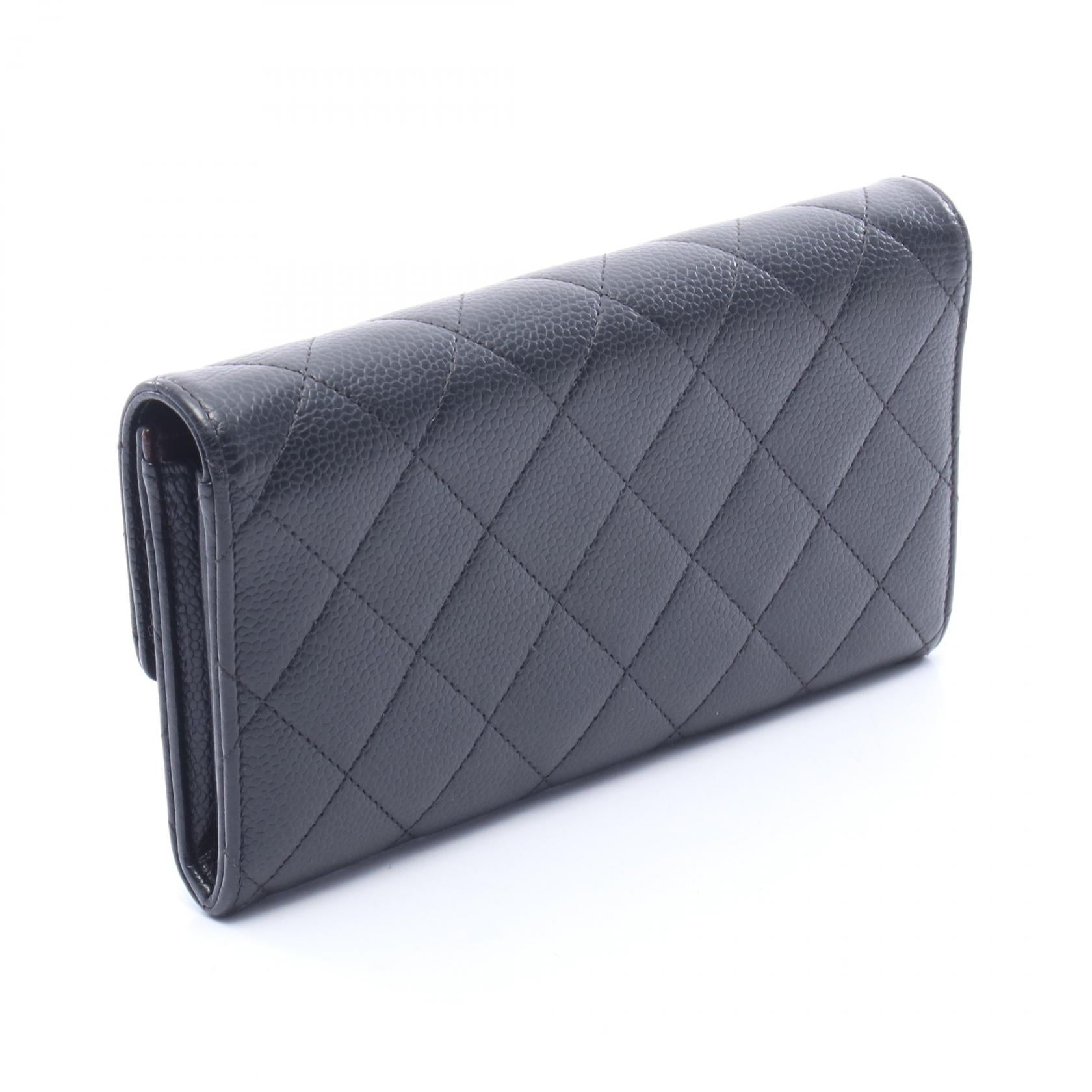 美品　シャネル　キャビアスキン　マトラッセ　長財布　ブラック　ゴールド金具 CHANEL（シャネル） 財布 マトラッセ レディース ブランド 長財布