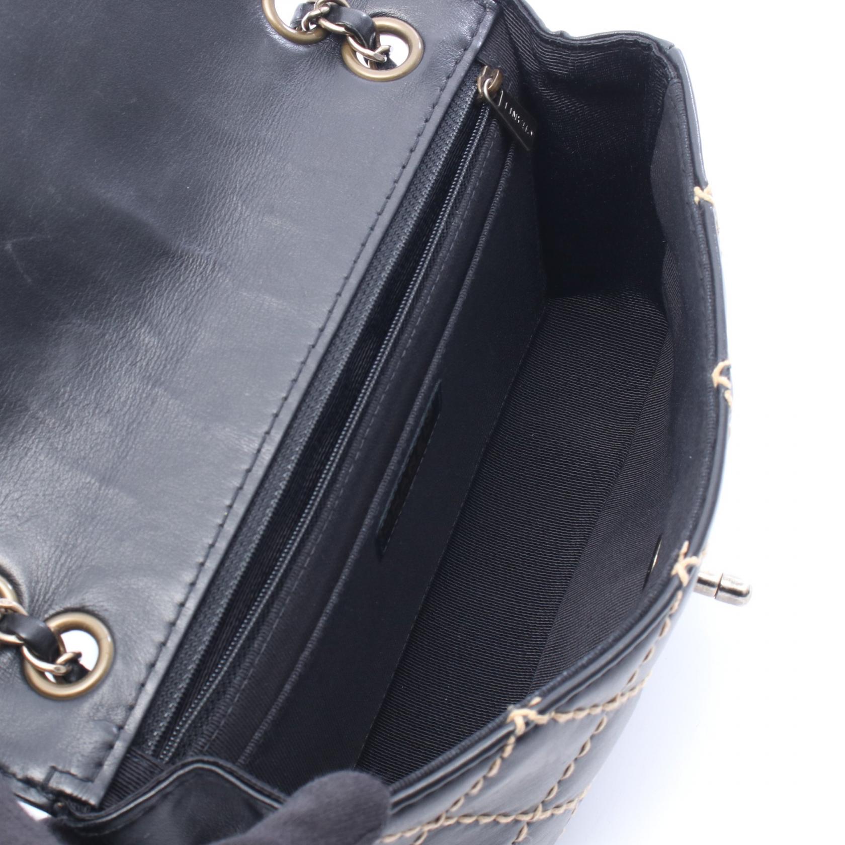 ワイルドステッチ Wチェーンショルダーバッグ レザー ブラック ゴールド金具 シャネル バッグ CHANEL