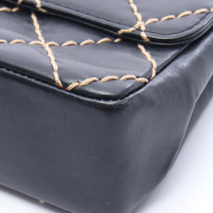 ワイルドステッチ Wチェーンショルダーバッグ レザー ブラック ゴールド金具 シャネル バッグ CHANEL