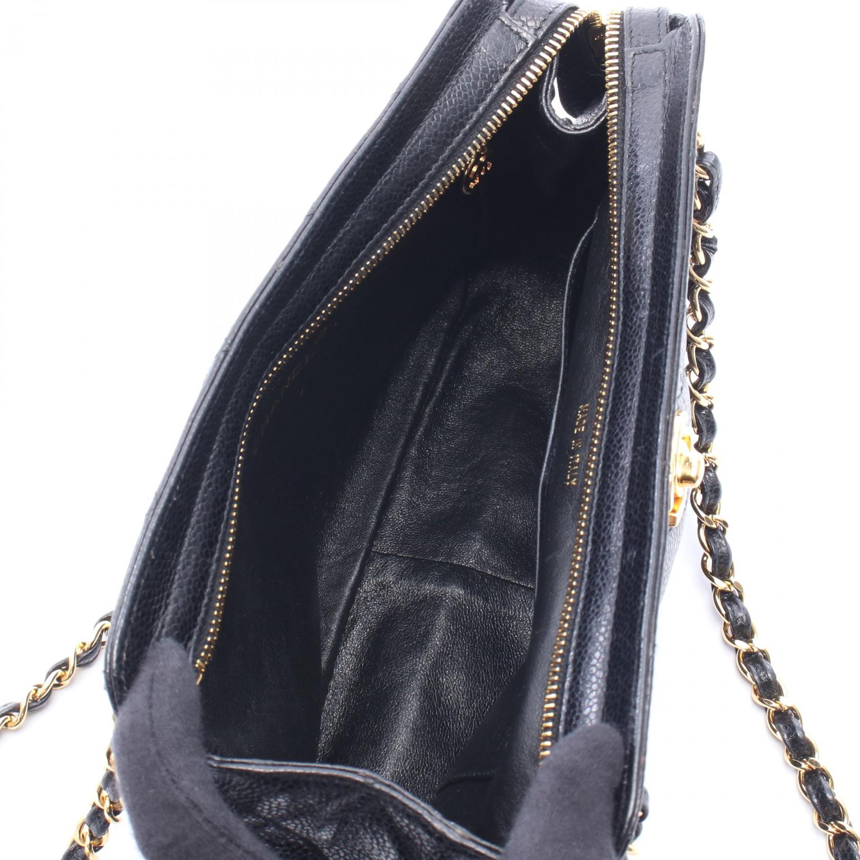 マトラッセ チェーンショルダー チェーンショルダーバッグ キャビアスキン ブラック ゴールド金具 シャネル バッグ CHANEL