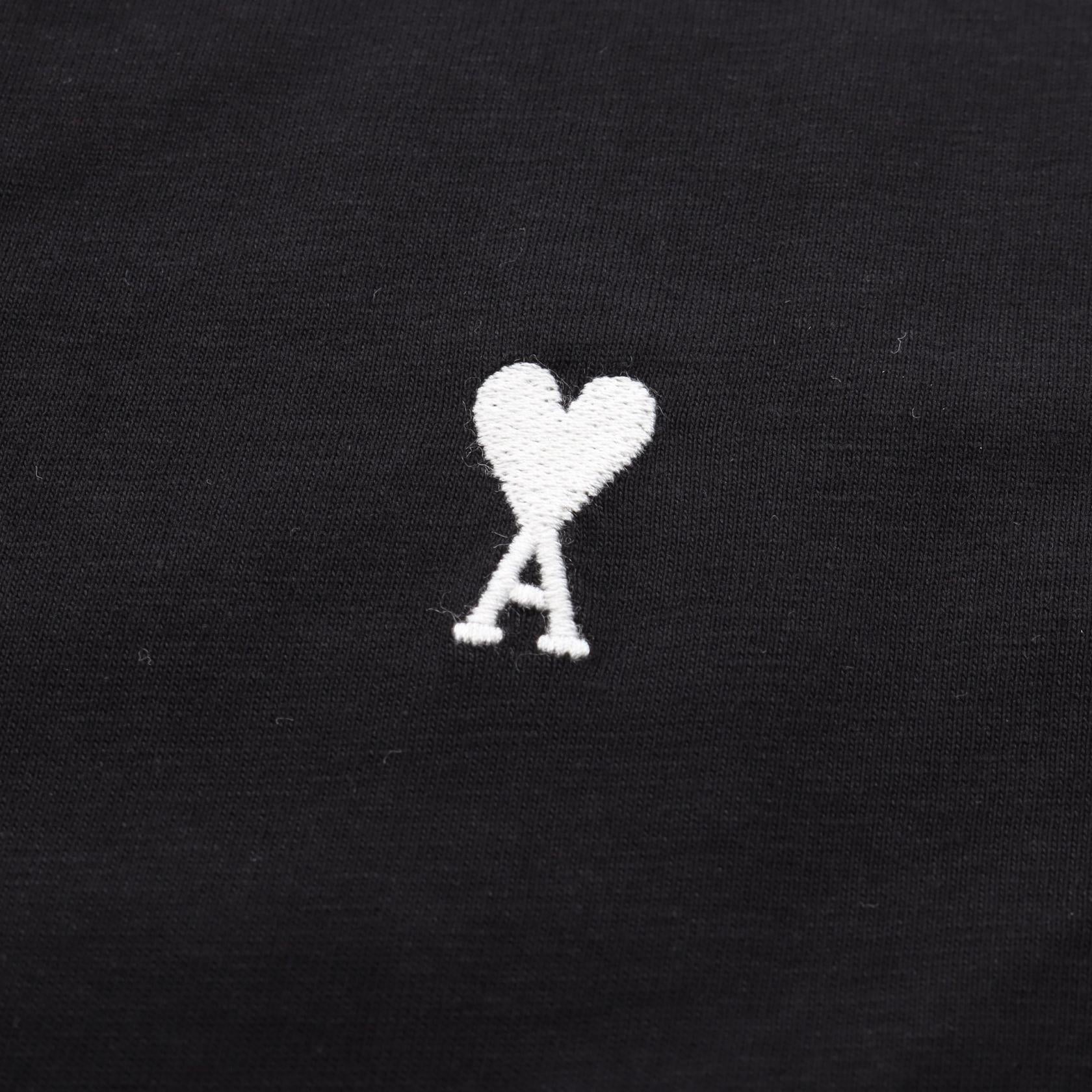 AMI Alexandre Mattiussi アミアレクサンドルマテュッシ AMI DE COEUR ロゴ刺繍 ストライプクルーネック半袖Tシャツカットソー ホワイト/ネイビー UTS013 074 AMI Alexandre Mattiussi アミ クルーネック半袖Tシャツ AMI DE COEUR