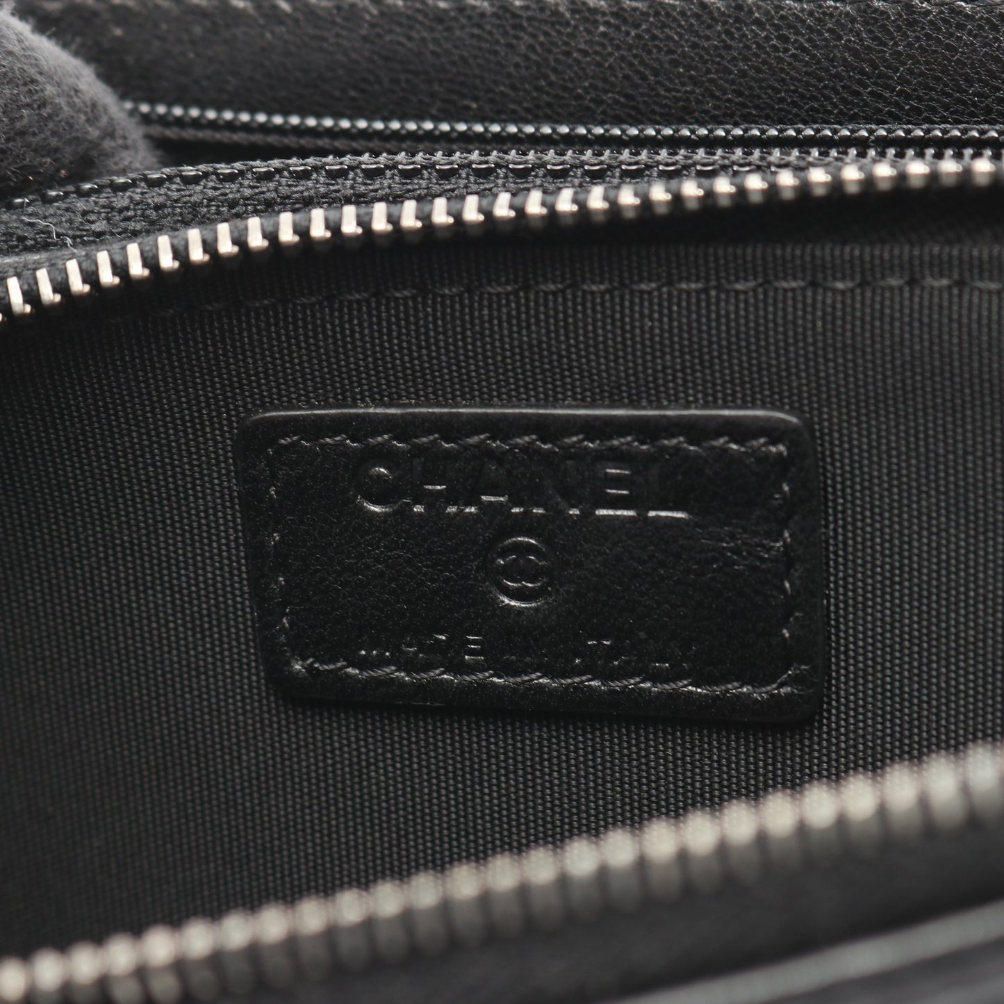 マトラッセ チェーンウォレット チェーンショルダーバッグ ラムスキン ブラック シルバー金具 シャネル バッグ CHANEL