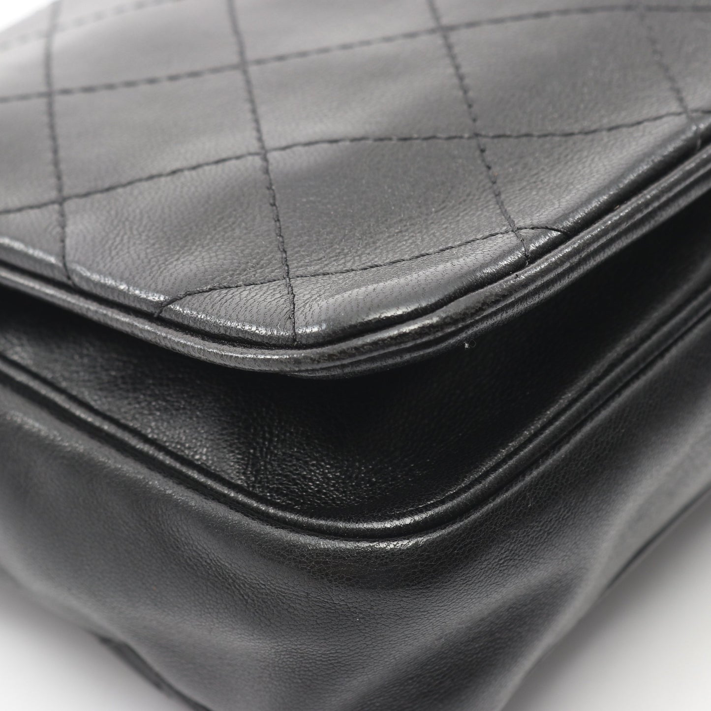 マトラッセ チェーンウォレット チェーンショルダーバッグ ラムスキン ブラック シルバー金具 シャネル バッグ CHANEL