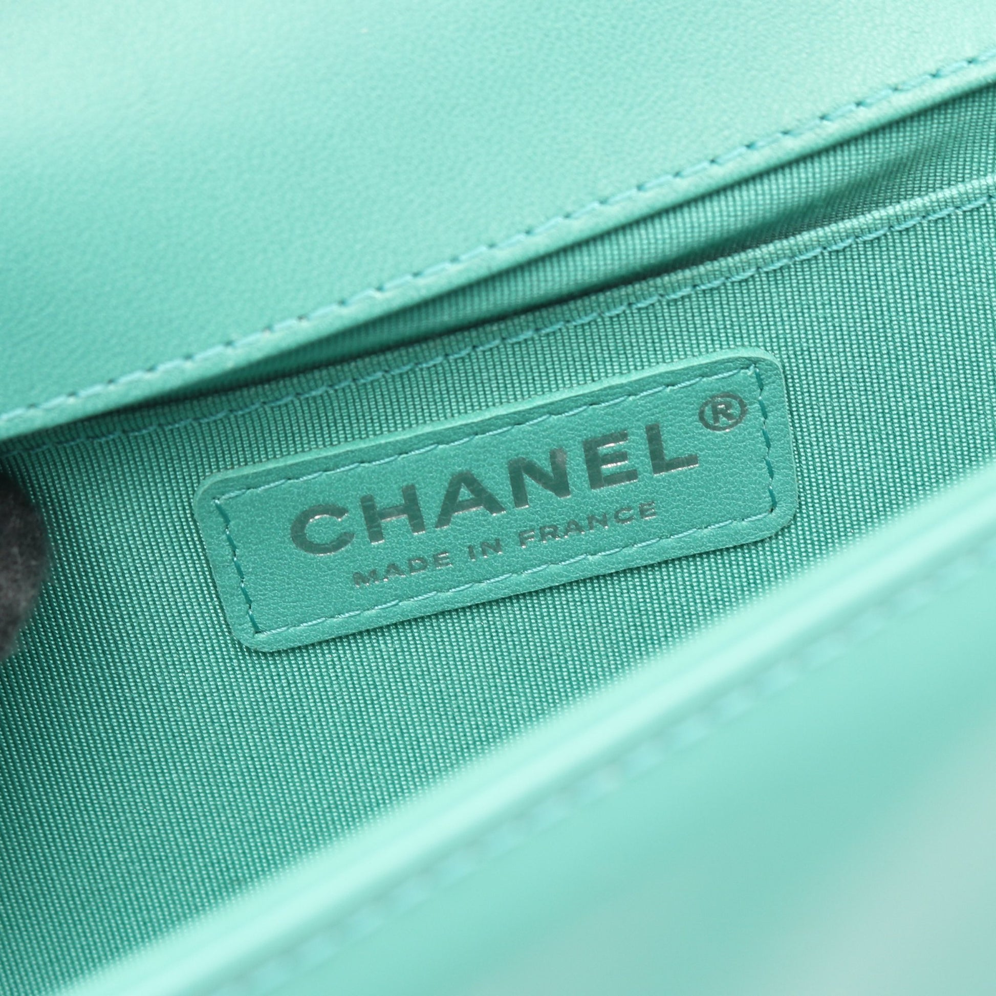 ボーイシャネル チェーンショルダーバッグ レザー エメラルドグリーン アンティークシルバー金具 シャネル バッグ CHANEL