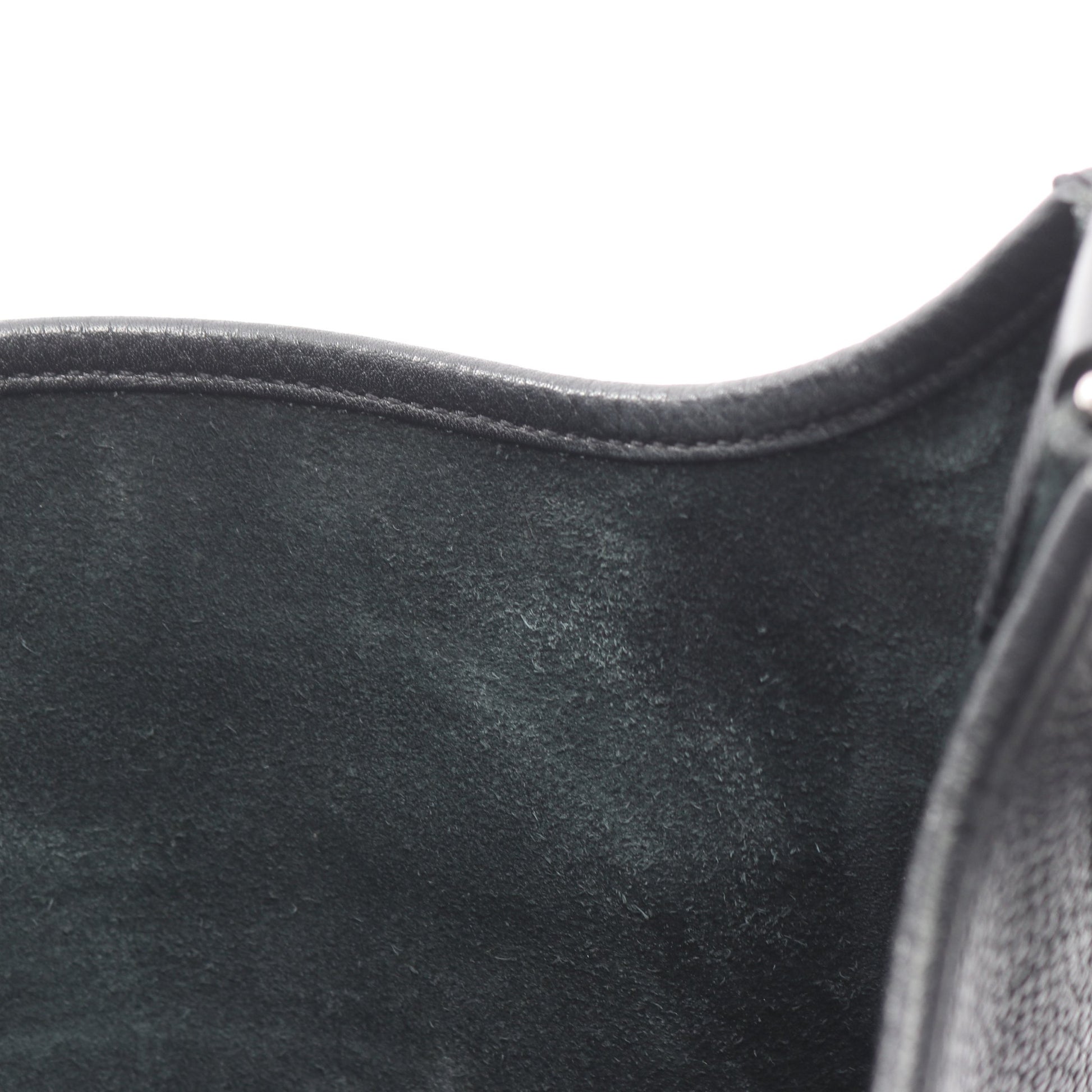 エヴリン 3 トロワ PM ショルダーバッグ トリヨンクレマンス ブラック シルバー金具 T刻印 エルメス バッグ HERMES
