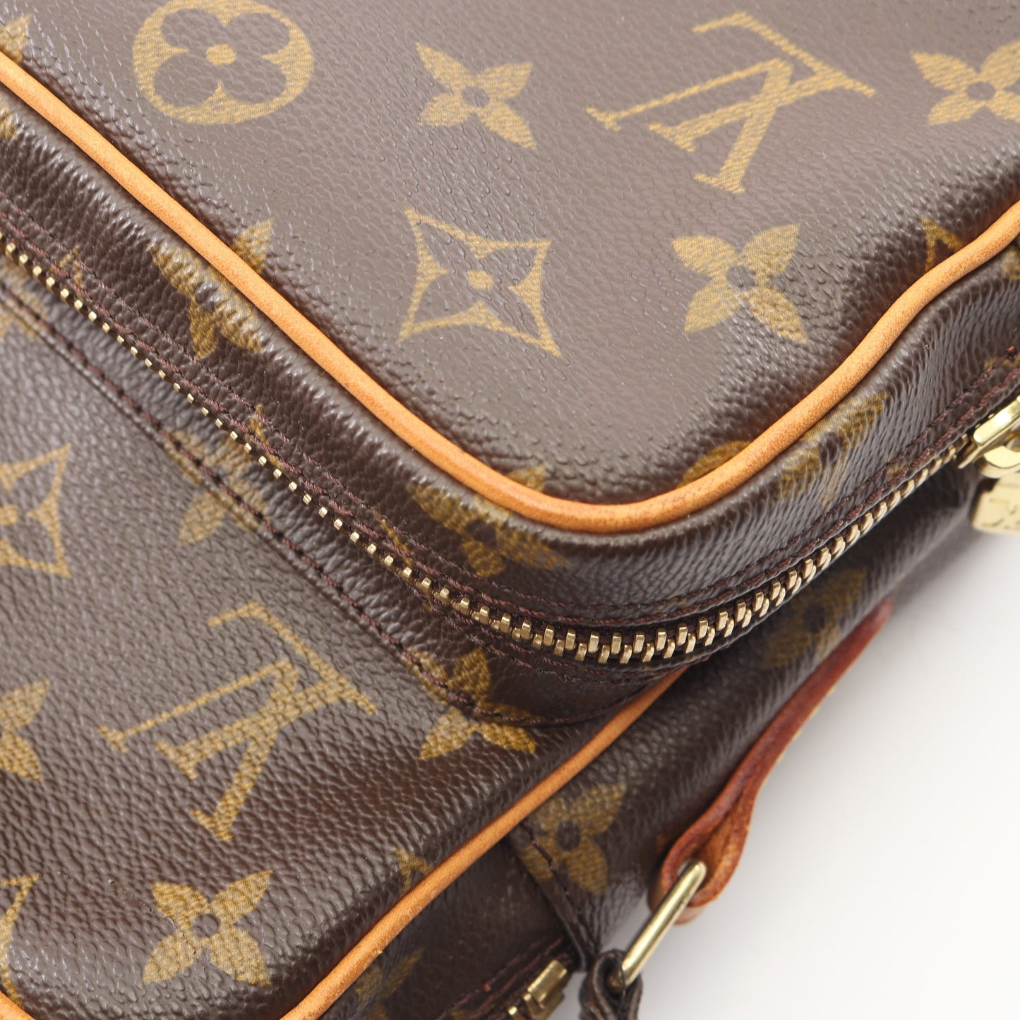 アマゾン モノグラム ショルダーバッグ PVC レザー ブラウン ルイヴィトン バッグ LOUIS VUITTON