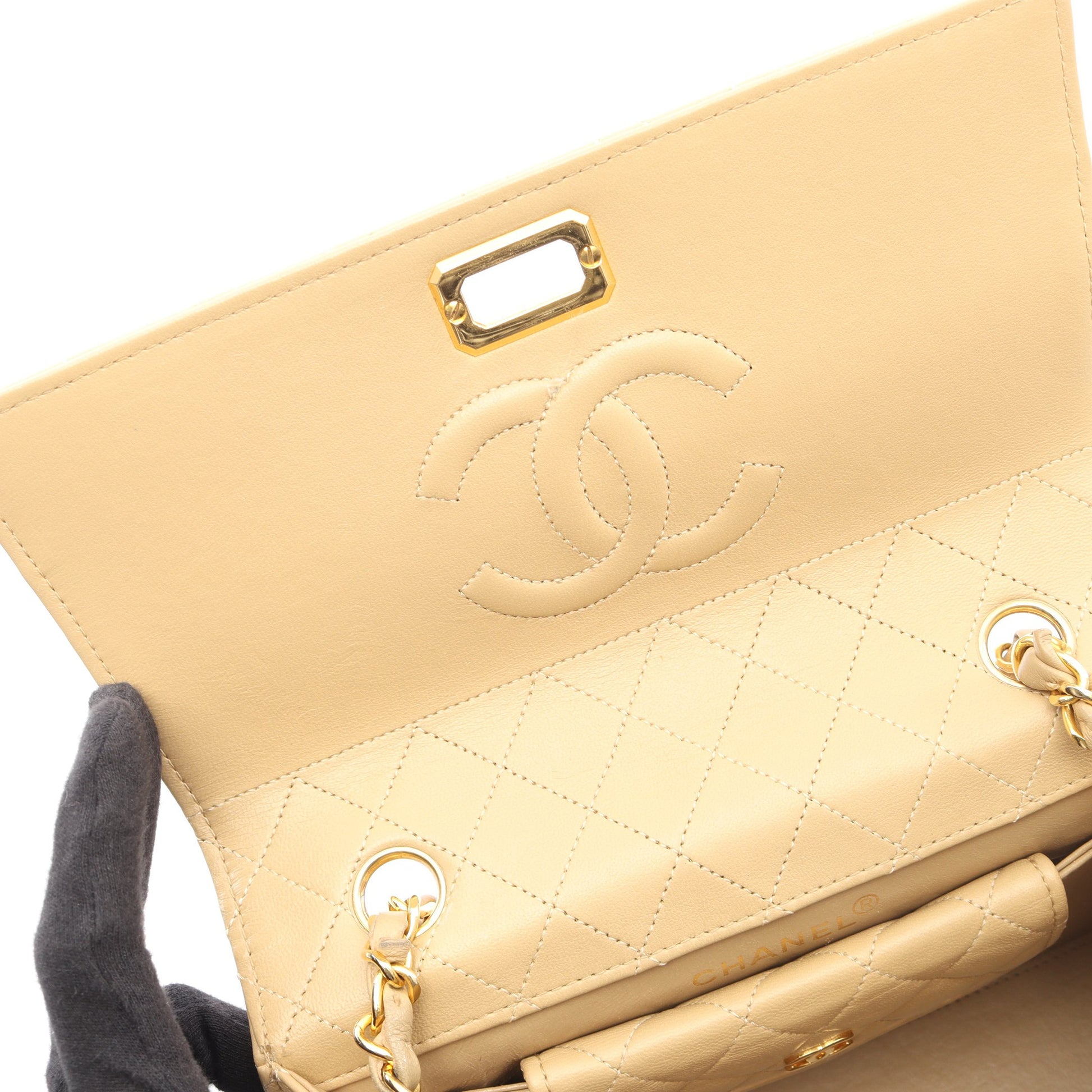 マトラッセ ヴィンテージ チェーンショルダーバッグ ラムスキン ベージュ ヴィンテージ シャネル バッグ CHANEL