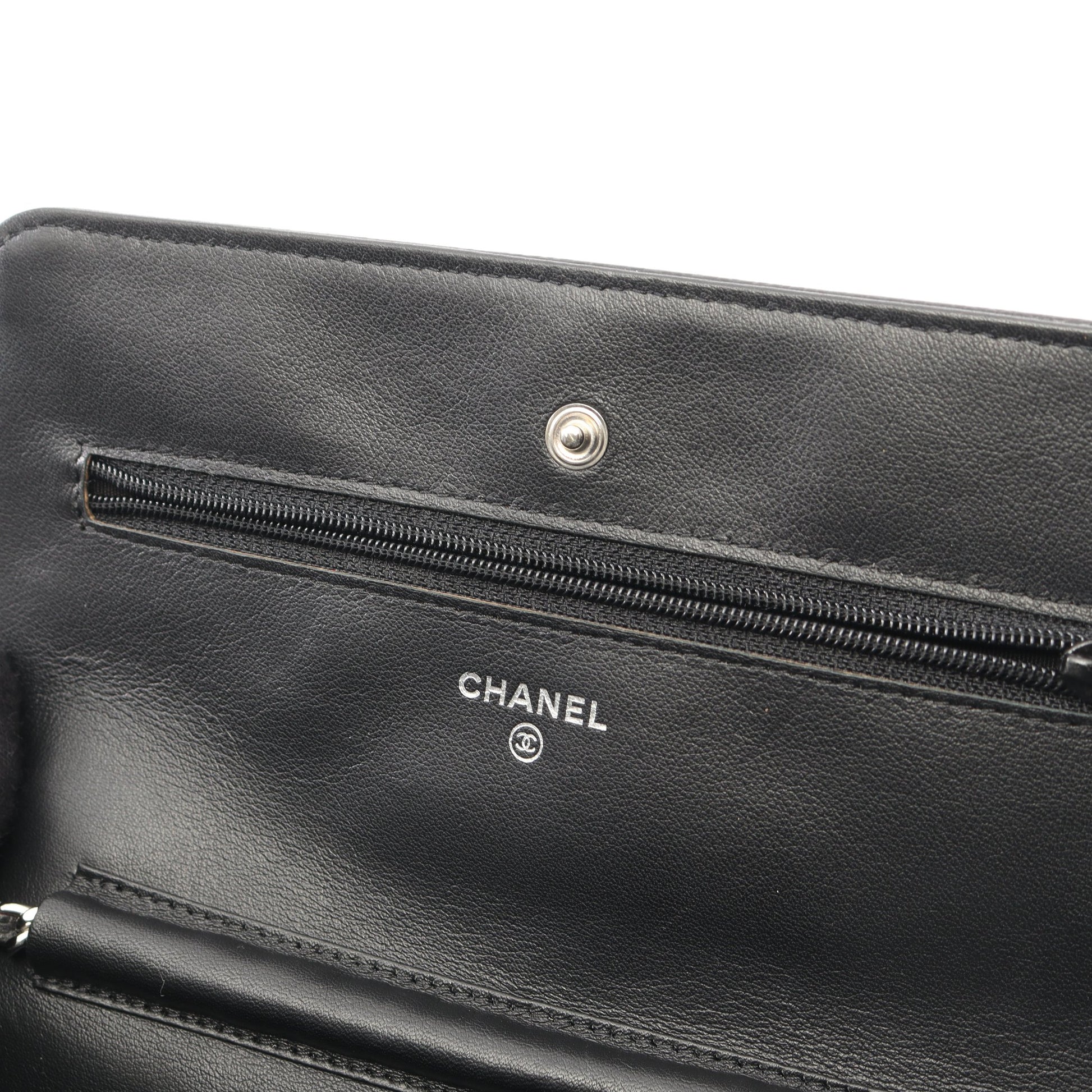 ココマーク チェーンウォレット キャビアスキン ブラック シルバー金具 シャネル バッグ CHANEL