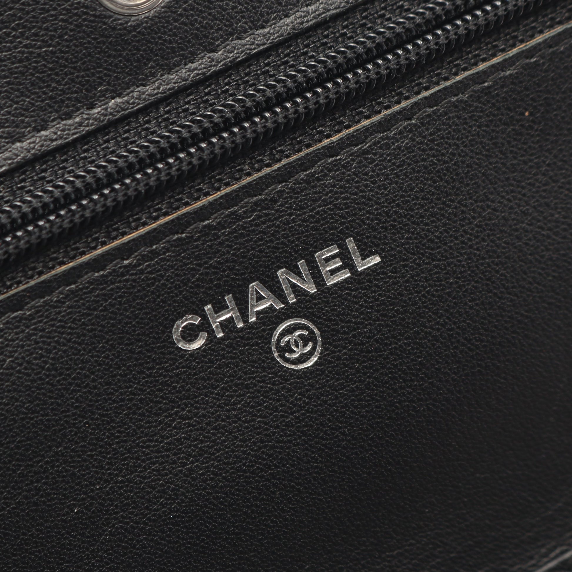ココマーク チェーンウォレット キャビアスキン ブラック シルバー金具 シャネル バッグ CHANEL