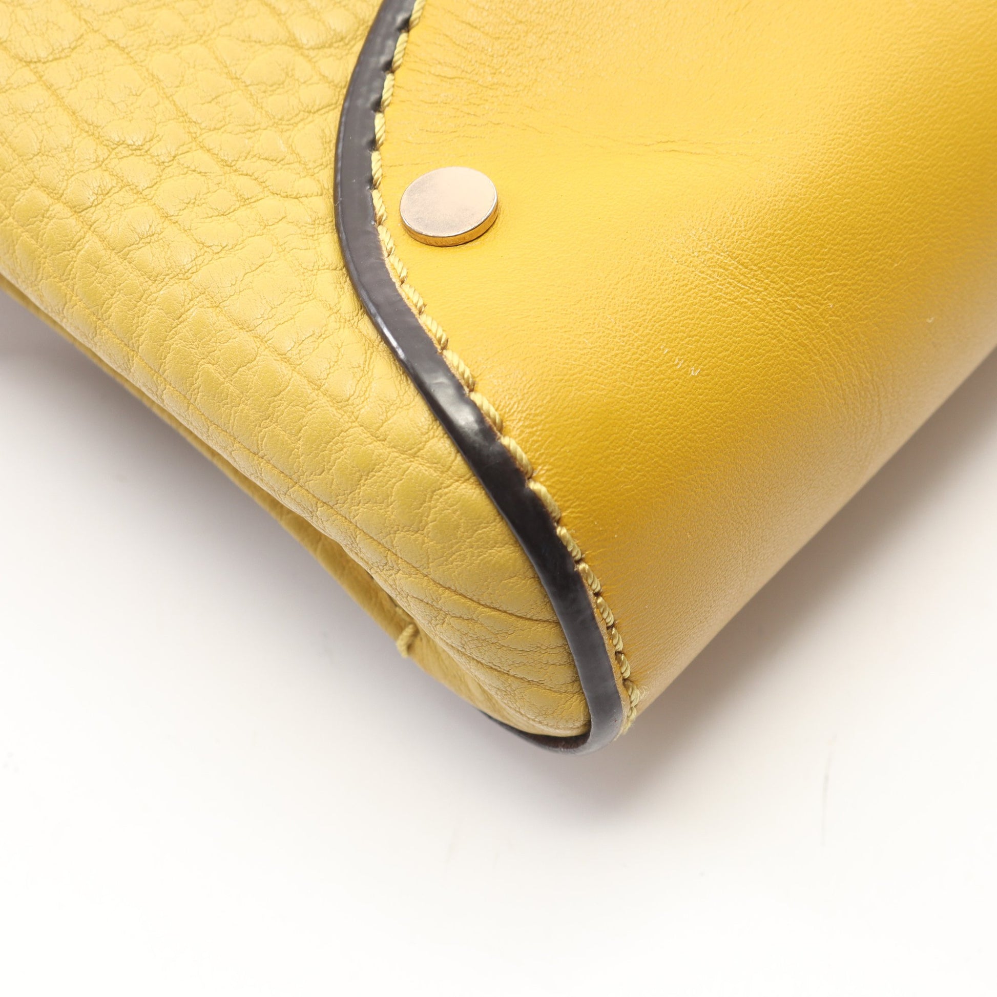 ロゴ ショルダーバッグ レザー イエロー バーバリー バッグ BURBERRY