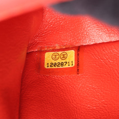 2.55 マトラッセ クラッチ ショルダーバッグ エナメルレザー レッド ゴールド金具 シャネル バッグ CHANEL