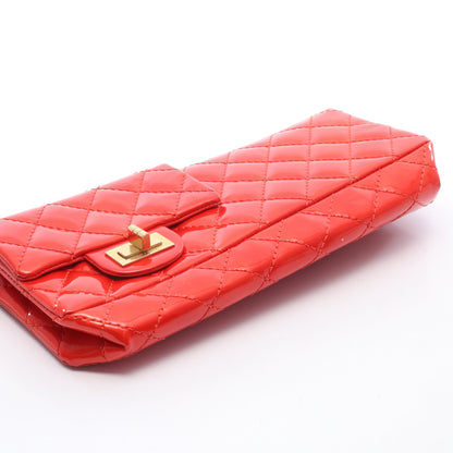 2.55 マトラッセ クラッチ ショルダーバッグ エナメルレザー レッド ゴールド金具 シャネル バッグ CHANEL