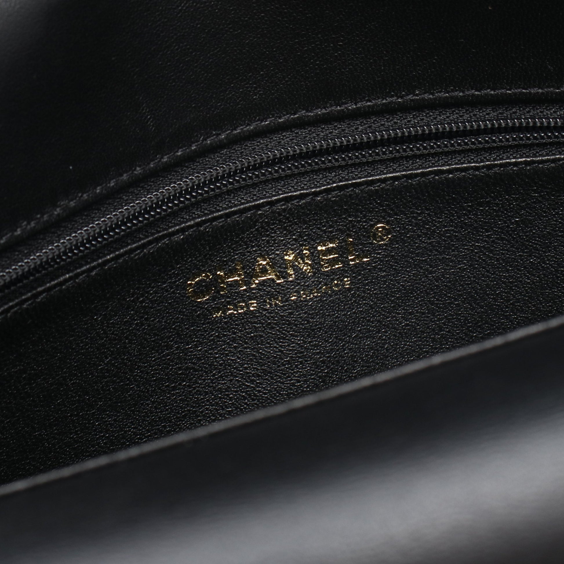 マトラッセ Wフラップ Wチェーンショルダーバッグ ラムスキン ブラック ゴールド金具 シャネル バッグ CHANEL