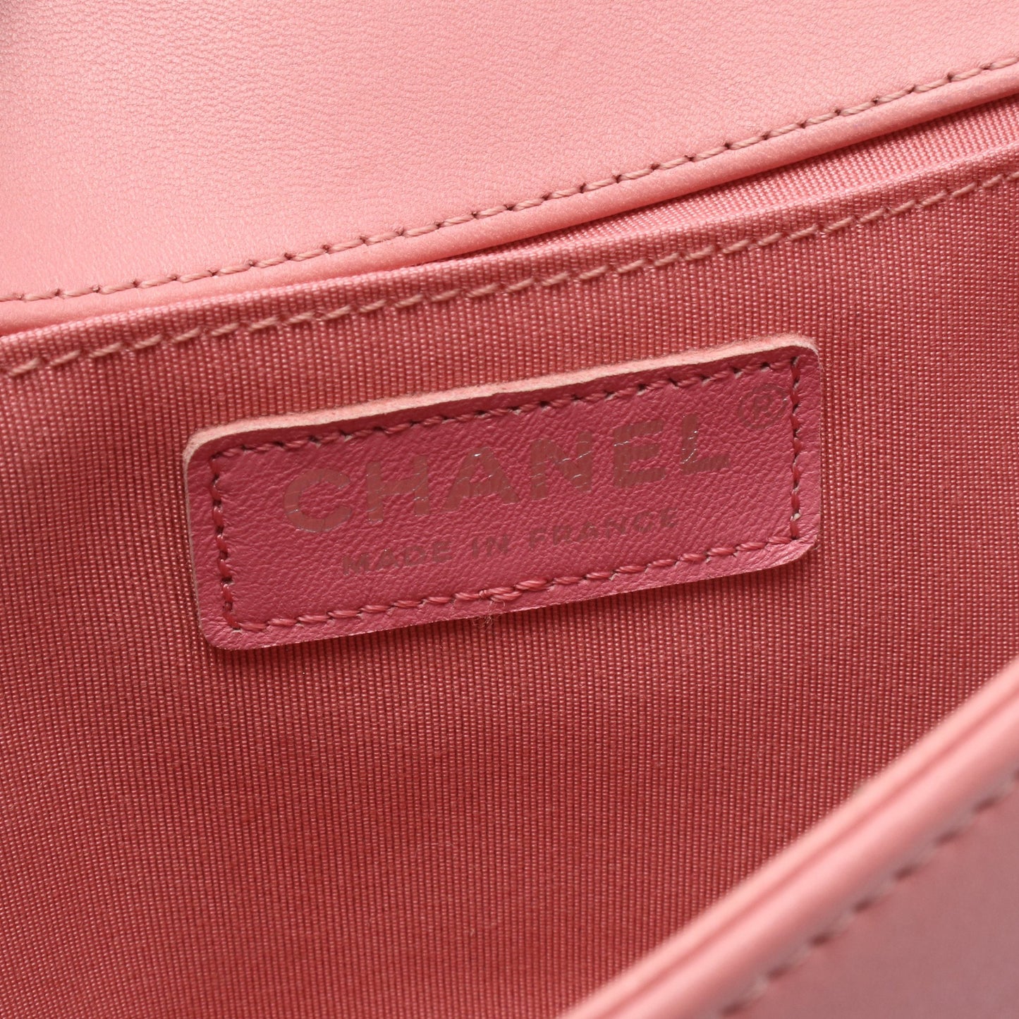 ボーイシャネル チェーンショルダーバッグ ラムスキン ピンク シルバー金具 シャネル バッグ CHANEL