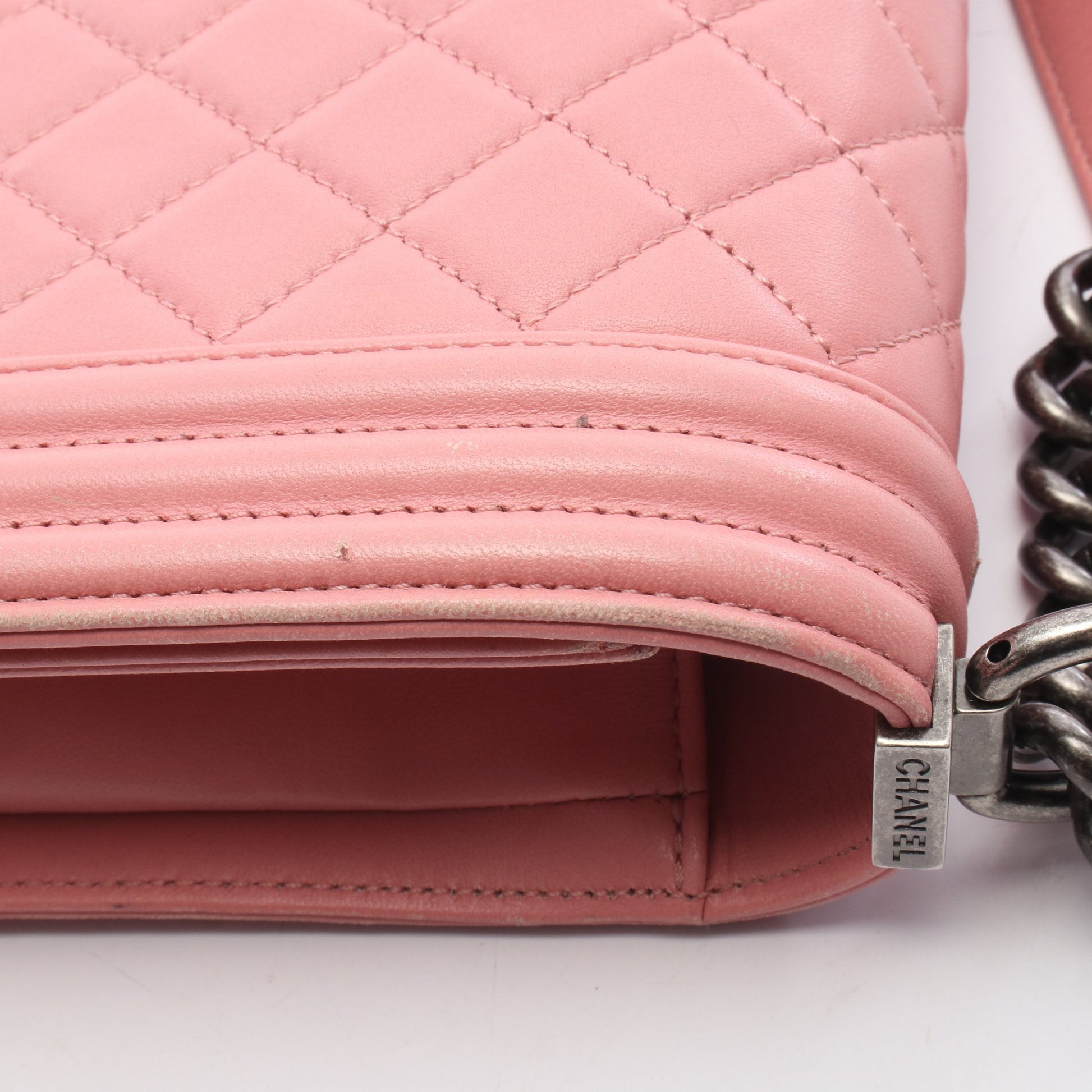 ボーイシャネル チェーンショルダーバッグ ラムスキン ピンク シルバー金具 シャネル バッグ CHANEL