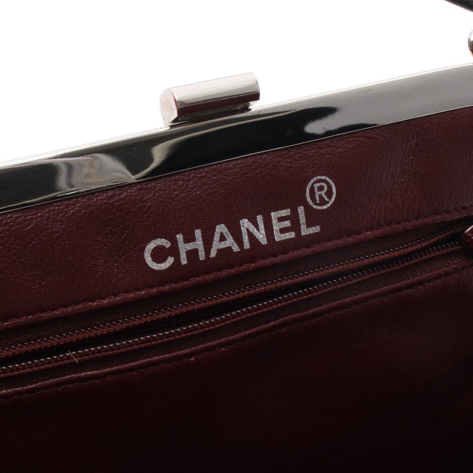 マトラッセ がま口 ハンドバッグ ハンドバッグ ラムスキン ブラック シルバー金具 シャネル バッグ CHANEL