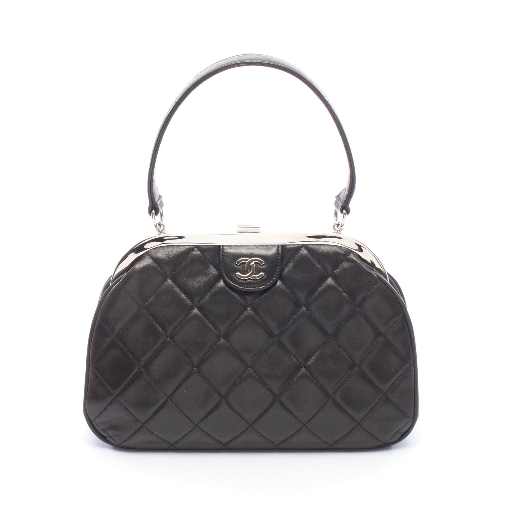 マトラッセ がま口 ハンドバッグ ハンドバッグ ラムスキン ブラック シルバー金具 シャネル バッグ CHANEL