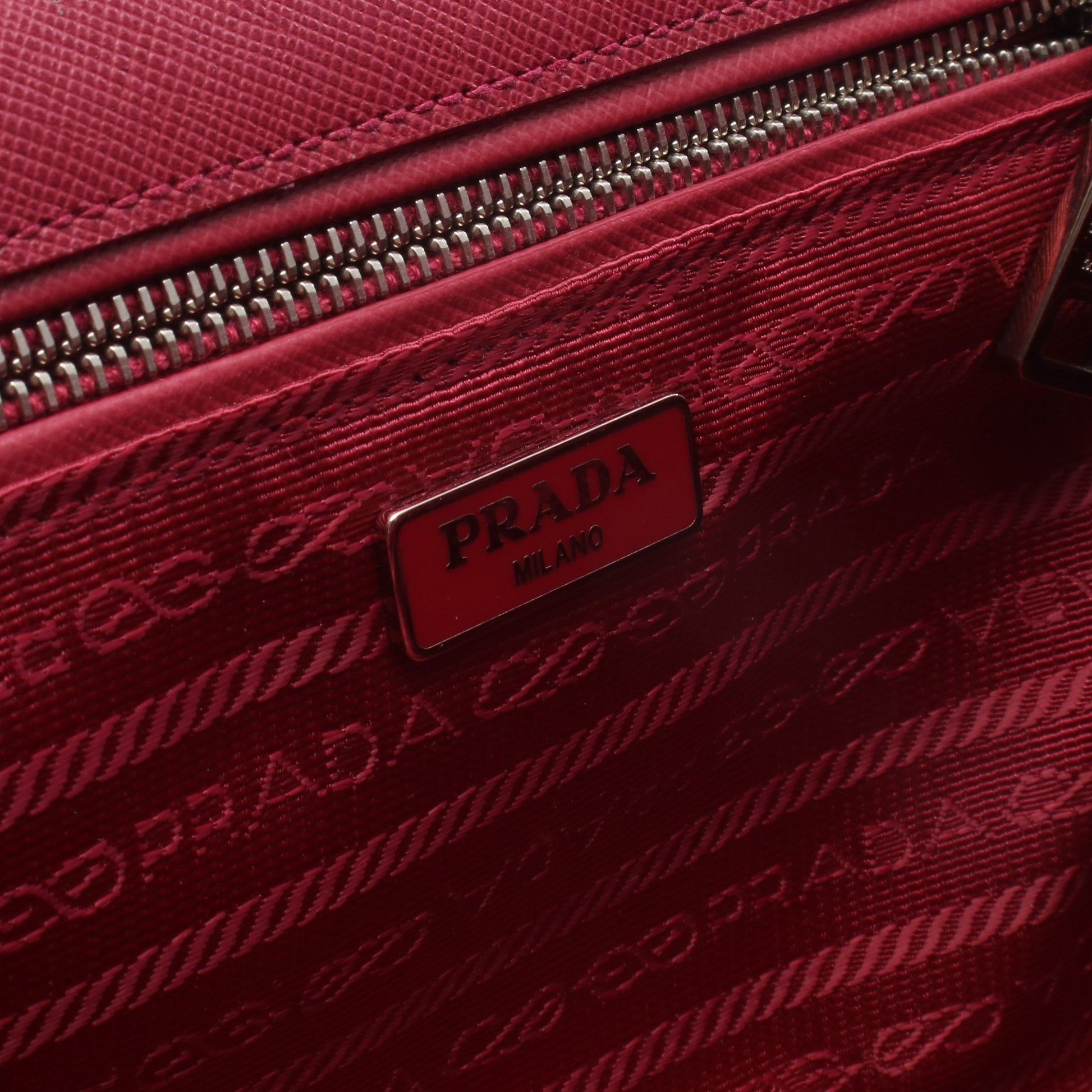 TESSUTO IMPUNTU チェーンショルダーバッグ ナイロン レザー ピンクパープル プラダ バッグ PRADA