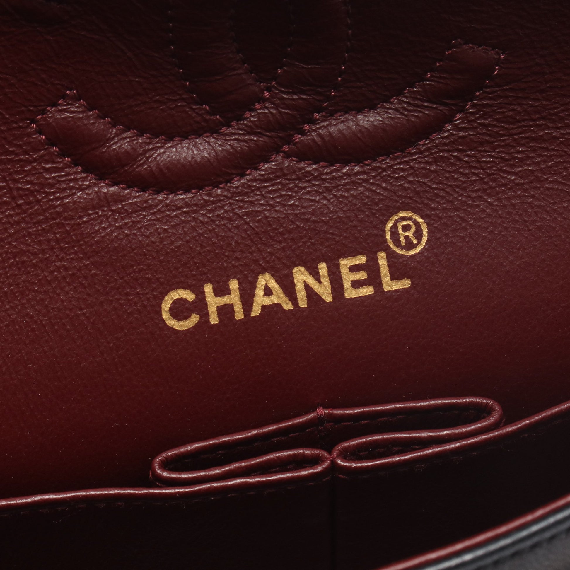 マトラッセ Wフラップ Wチェーンショルダーバッグ ラムスキン ブラック ゴールド金具 シャネル バッグ CHANEL