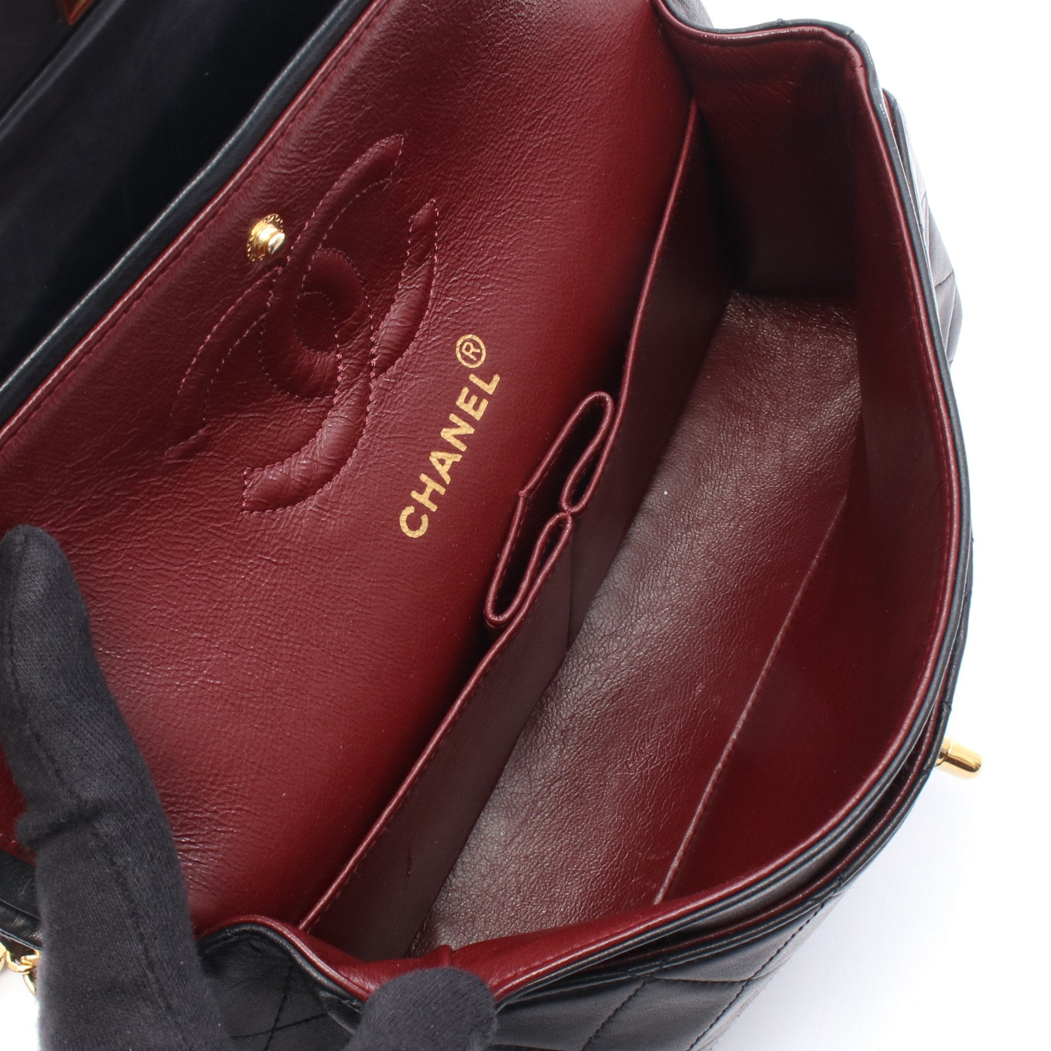 ★SALE【5dd5636】シャネル ショルダーバッグ マトラッセ Wフラップ Wチェーン ラムスキン ブラック ゴールド金具【中古】レディース マトラッセ Wフラップ Wチェーンショルダーバッグ ラムスキン ブラック