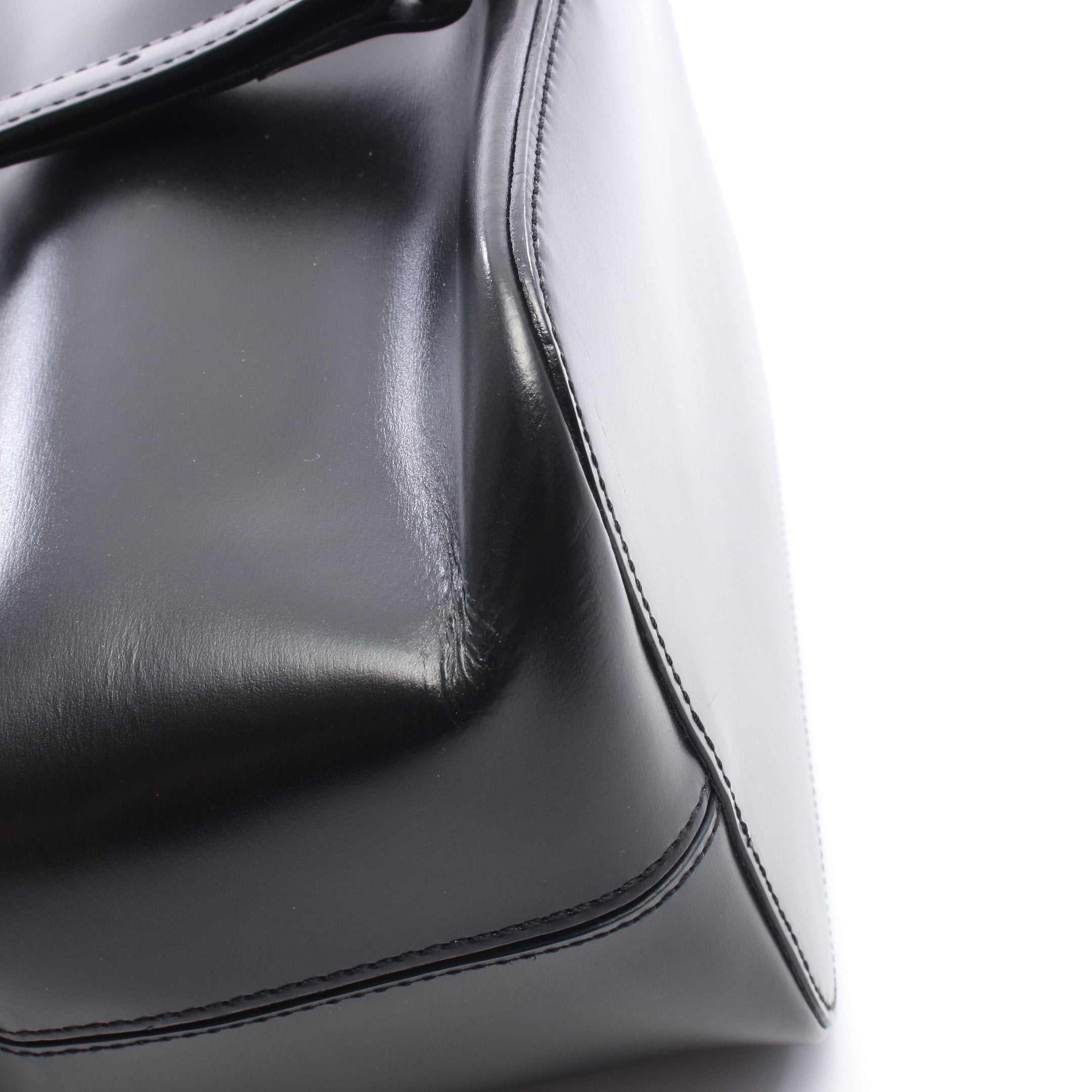 パンテール ワンショルダーバッグ レザー ブラック カルティエ – RECLO