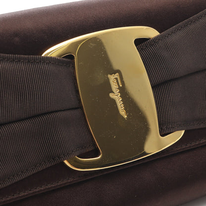 ヴァラリボン チェーンショルダーバッグ サテン ダークブラウン サルヴァトーレフェラガモ バッグ Salvatore Ferragamo