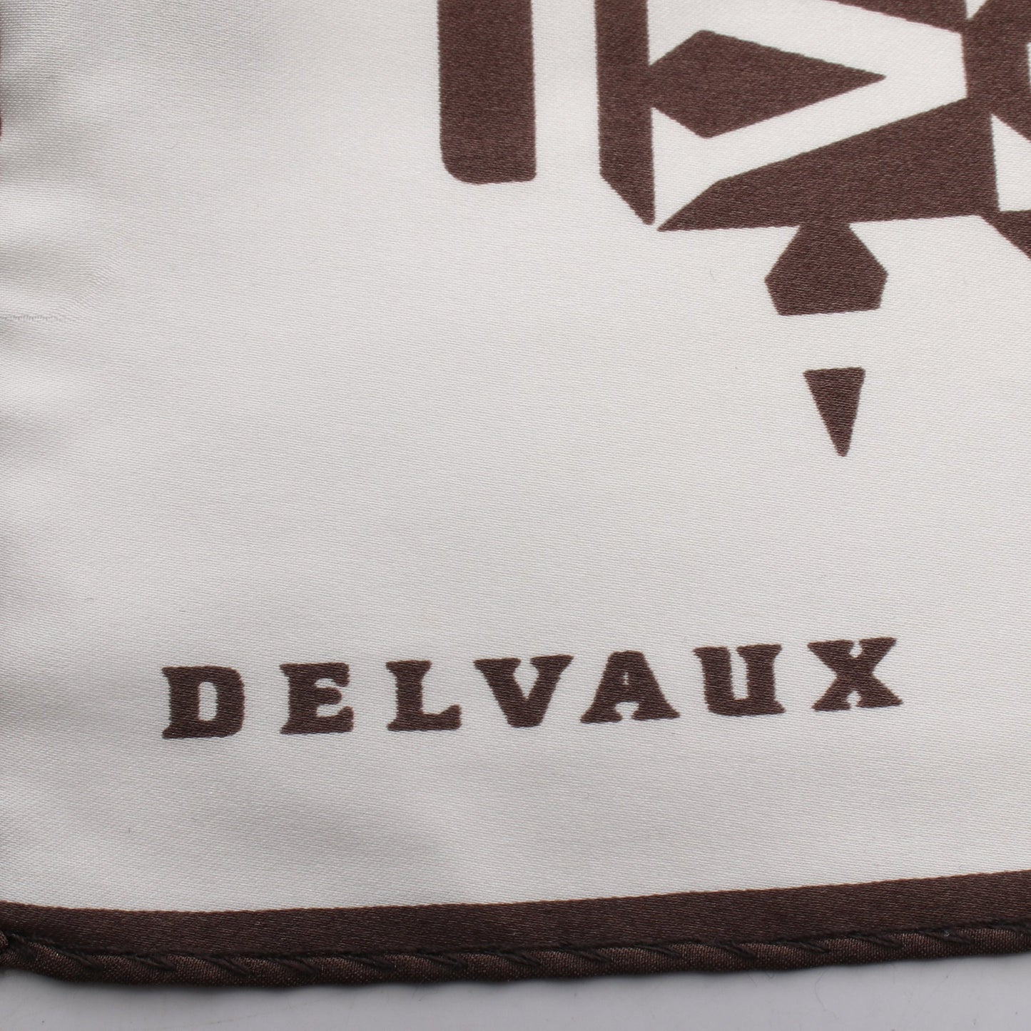 ロゴ総柄 スカーフ シルク オフホワイト ダークブラウン デルヴォー 財布・小物 DELVAUX
