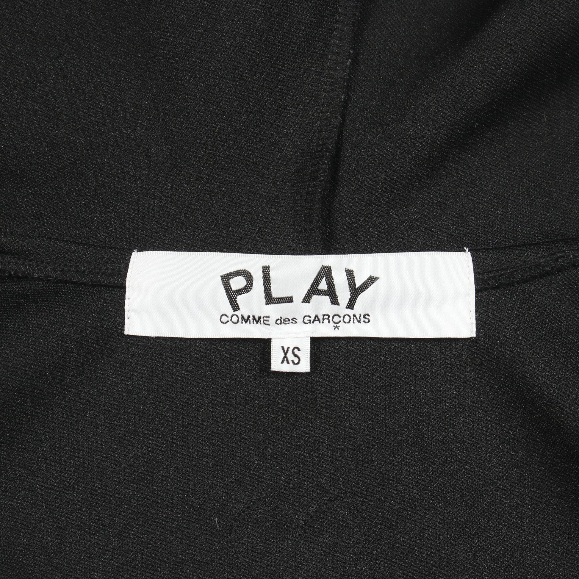 ハート刺繍 ジップアップパーカー ブラック プレイコムデギャルソン トップス PLAY COMME des GARCONS