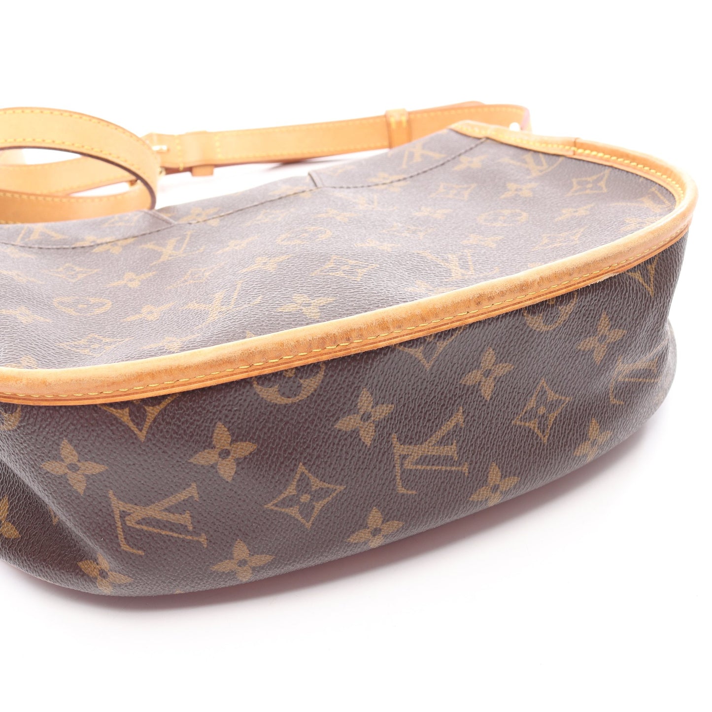メニルモンタンPM モノグラム ショルダーバッグ PVC レザー ブラウン ルイヴィトン バッグ LOUIS VUITTON