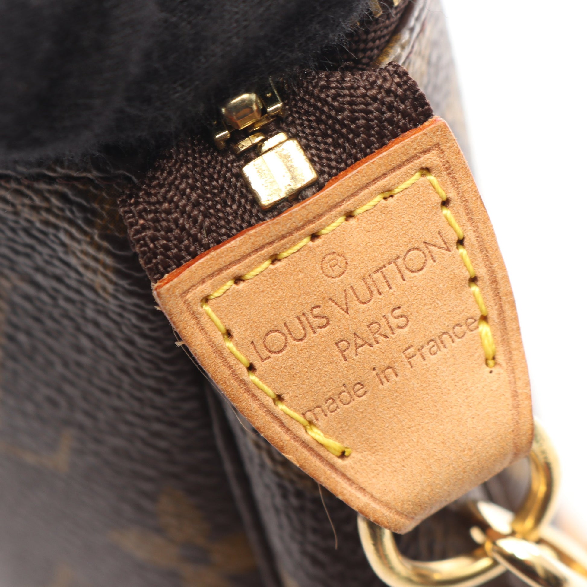 ポシェットアクセソワール モノグラム ハンドバッグ PVC レザー ブラウン ルイヴィトン バッグ LOUIS VUITTON