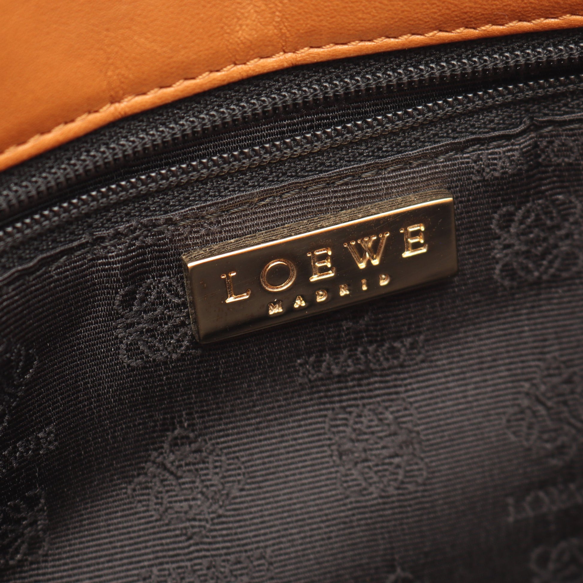 ハンドバッグ ハンドバッグ レザー ライトブラウン ロエベ バッグ LOEWE
