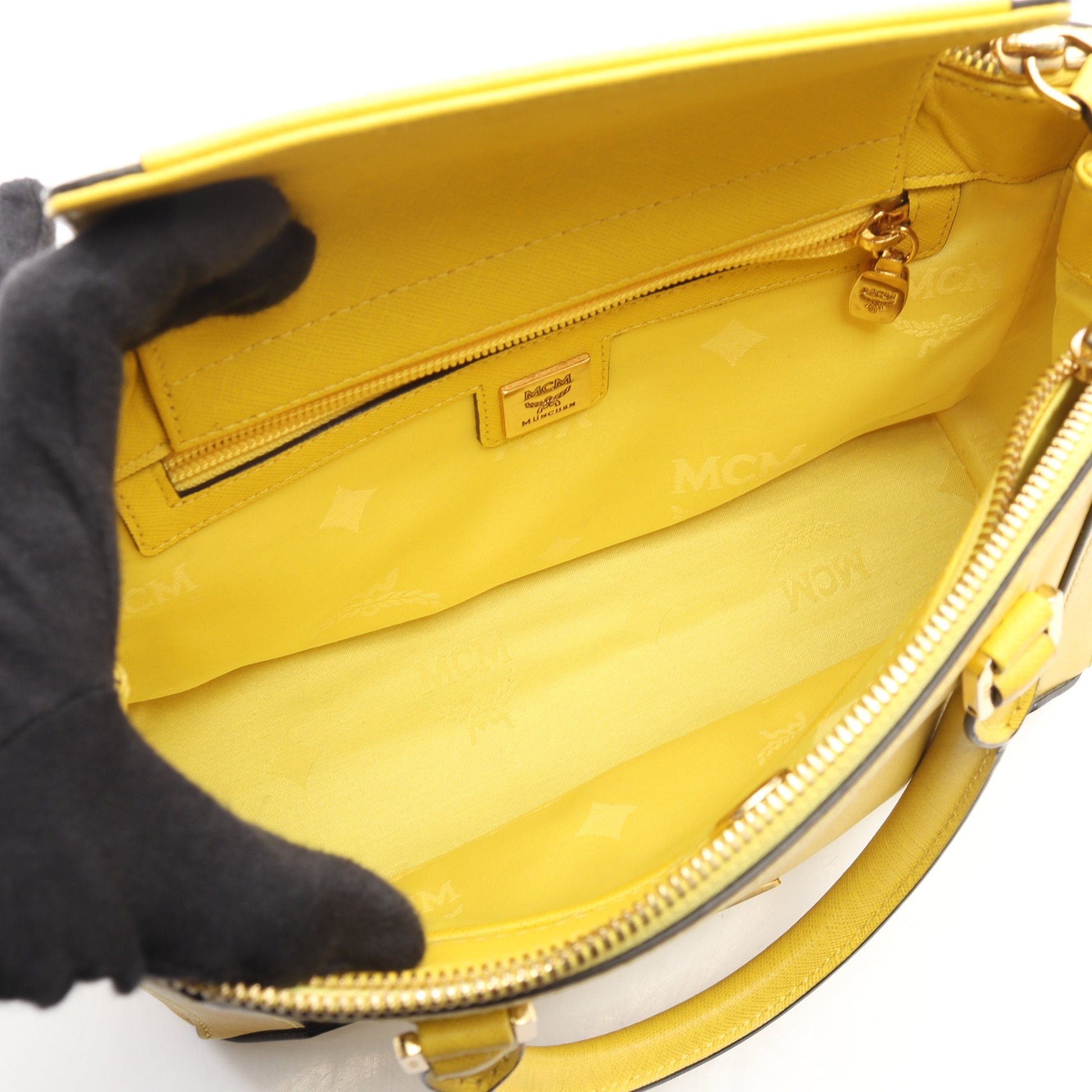 2WAY ハンドバッグ レザー イエロー エムシーエム バッグ MCM