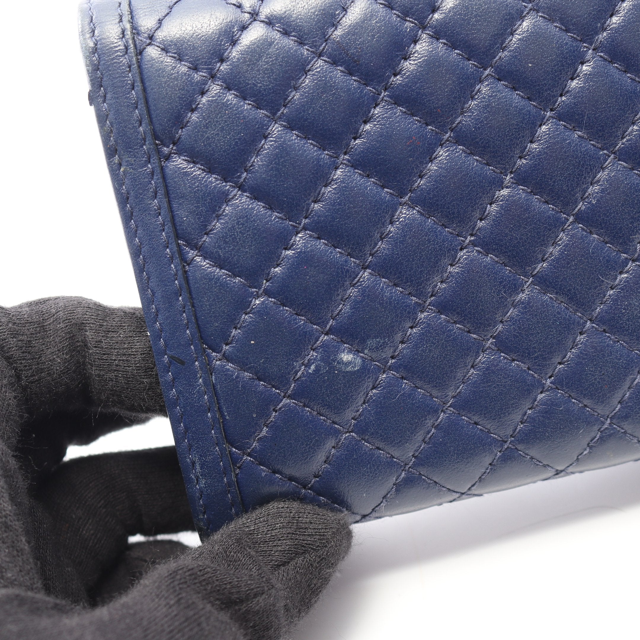 キルティング 二つ折り長財布 レザー ネイビー プラダ – RECLO