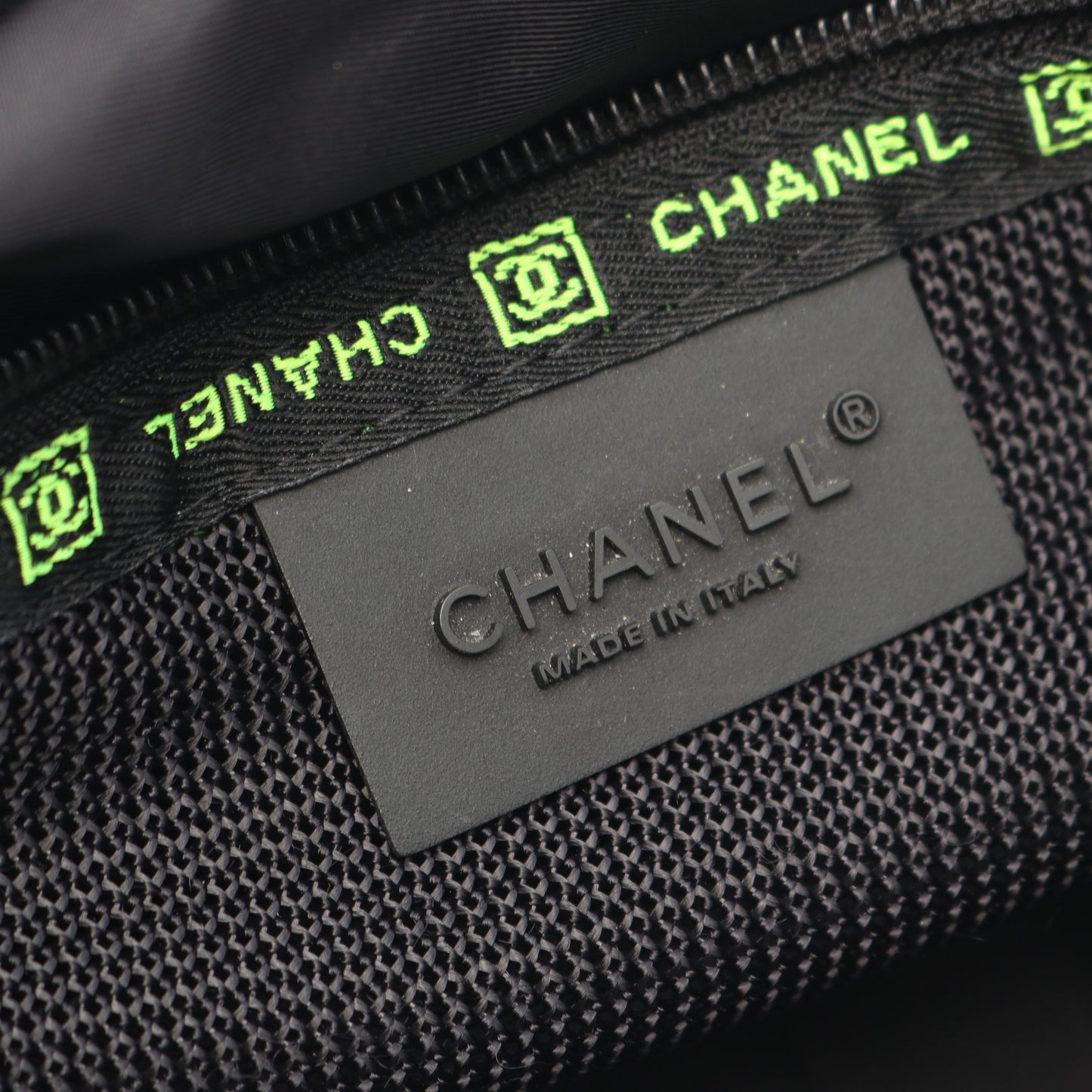 スポーツライン ココマーク ショルダーバッグ ナイロン ラバー ブラック シルバー金具 シャネル バッグ CHANEL
