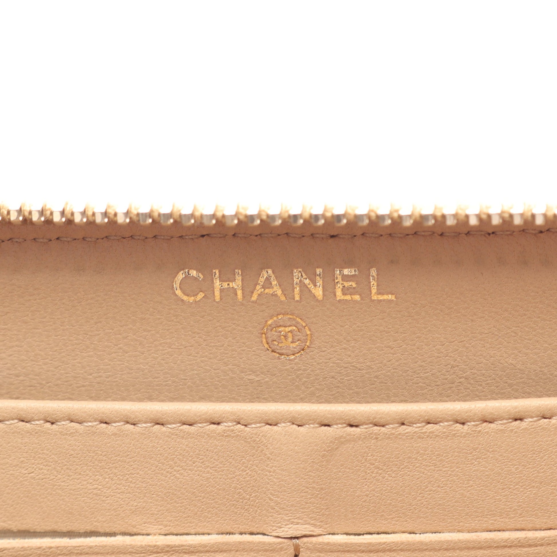 マトラッセ ラウンドファスナー長財布 ラムスキン ベージュ ゴールド金具 シャネル 財布・小物 CHANEL
