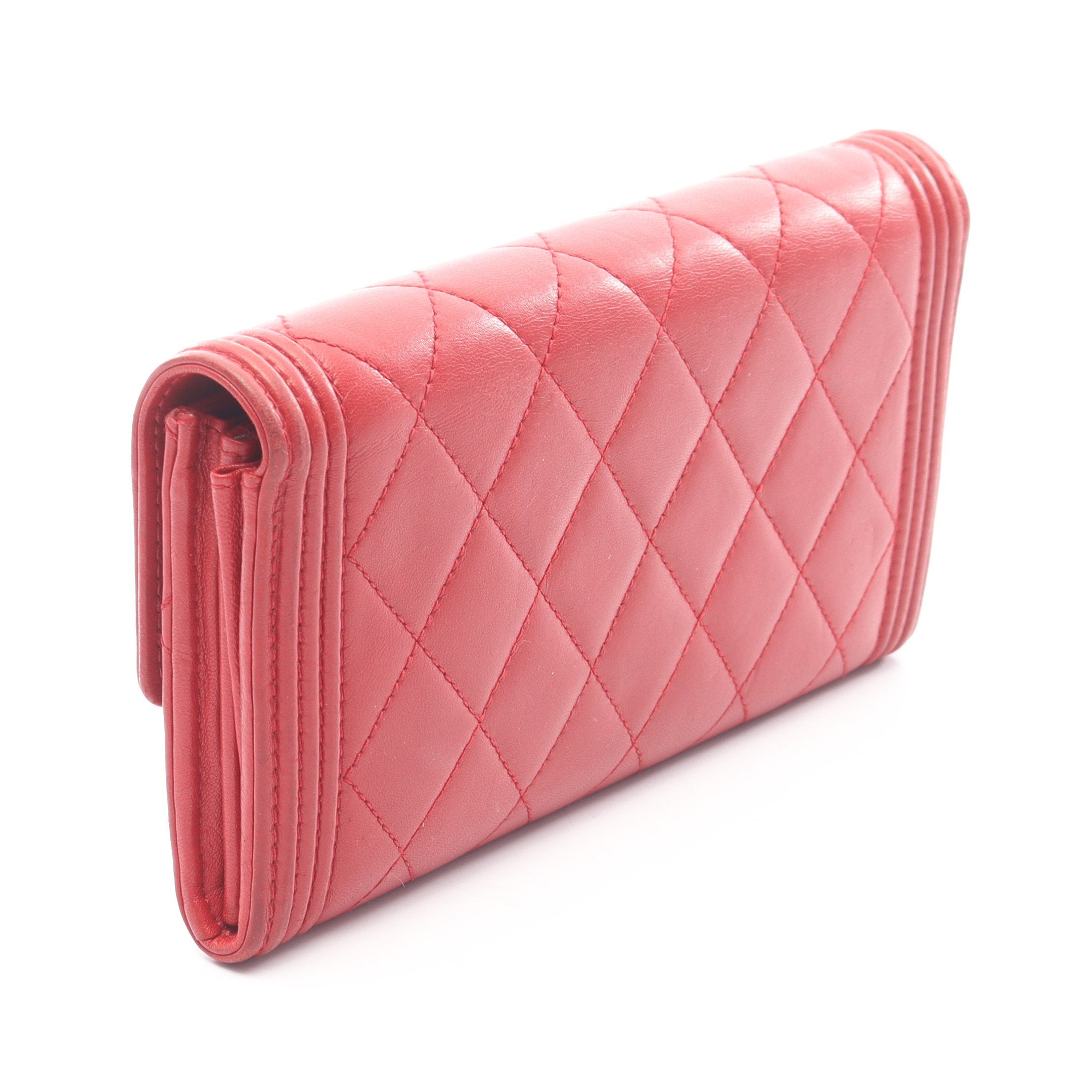 ボーイシャネル 二つ折り長財布 ラムスキン レッド シルバー金具