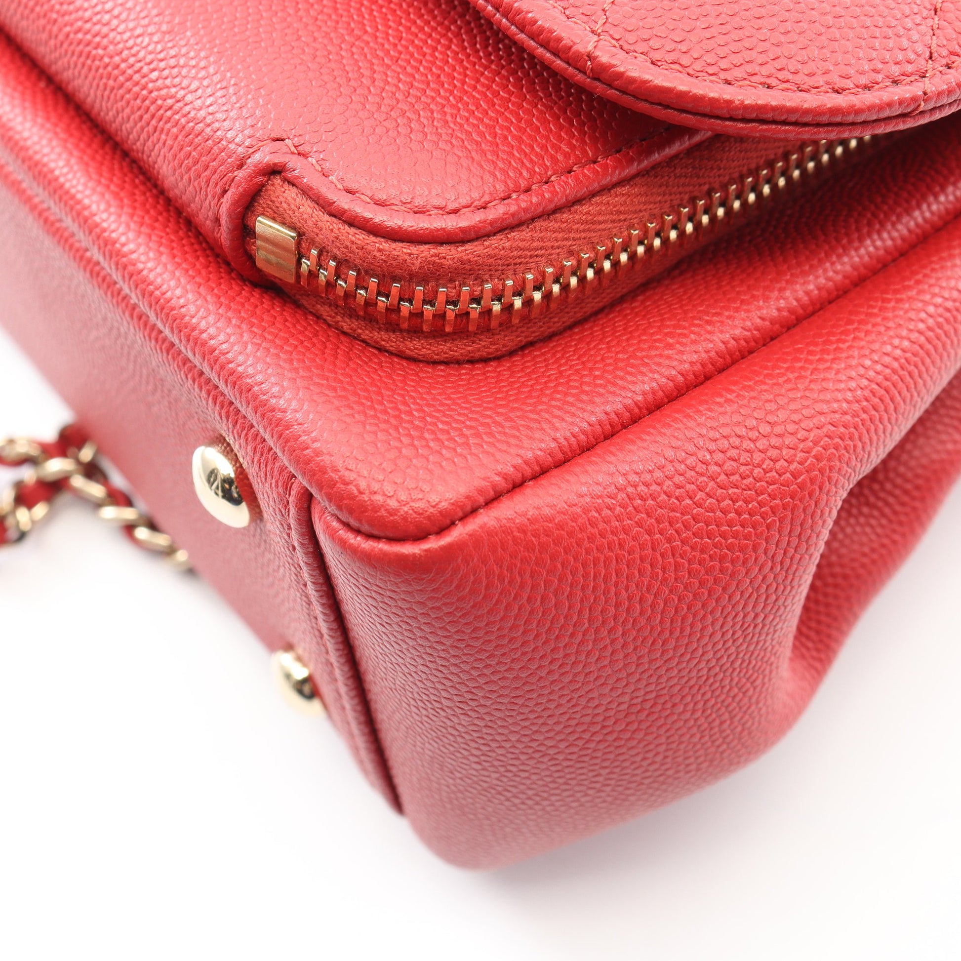 ミニ フラップ バッグ マトラッセ 2WAY チェーンショルダーバッグ キャビアスキン レッド ゴールド金具 シャネル バッグ CHANEL