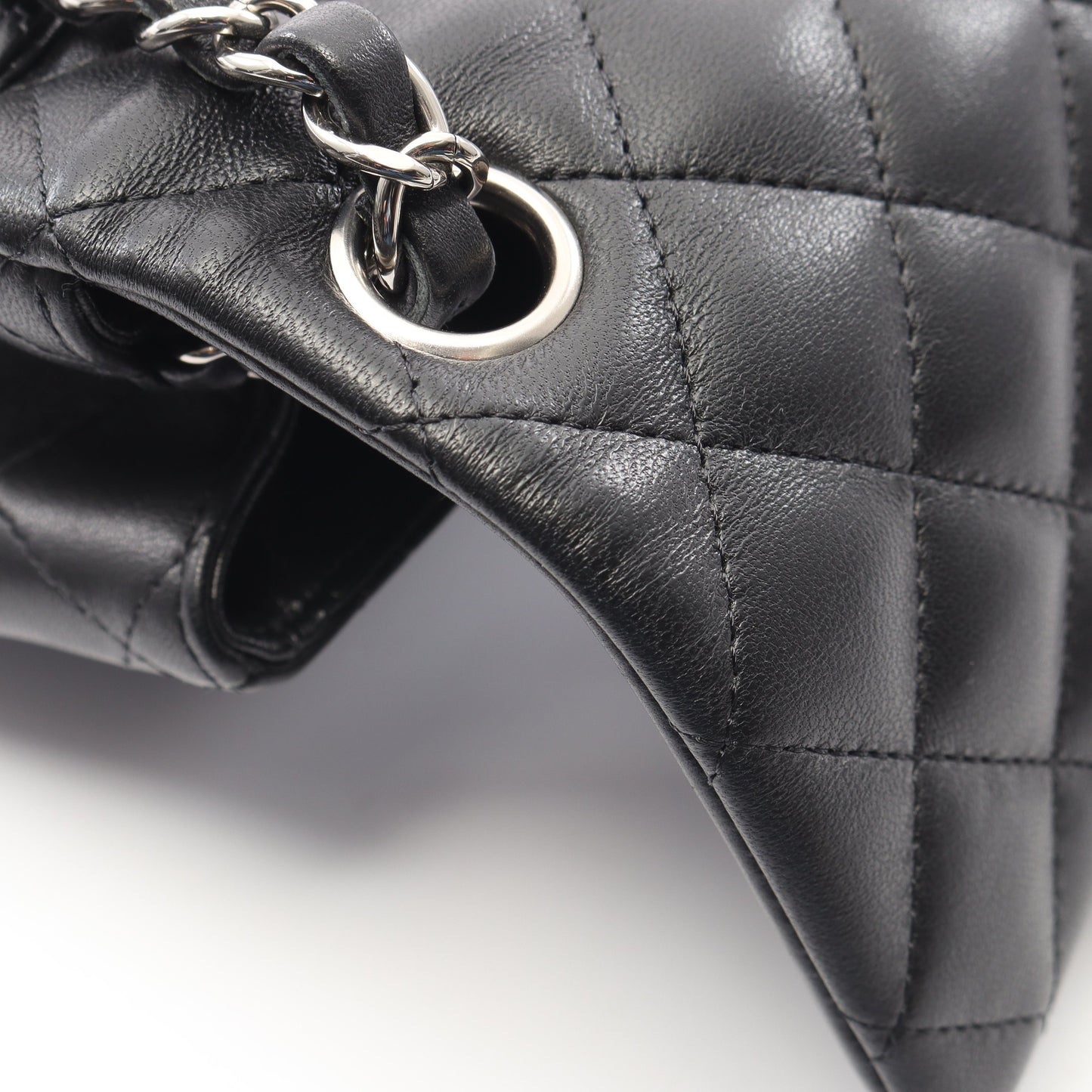 ミニマトラッセ チェーンショルダーバッグ ラムスキン ブラック シルバー金具 シャネル バッグ CHANEL