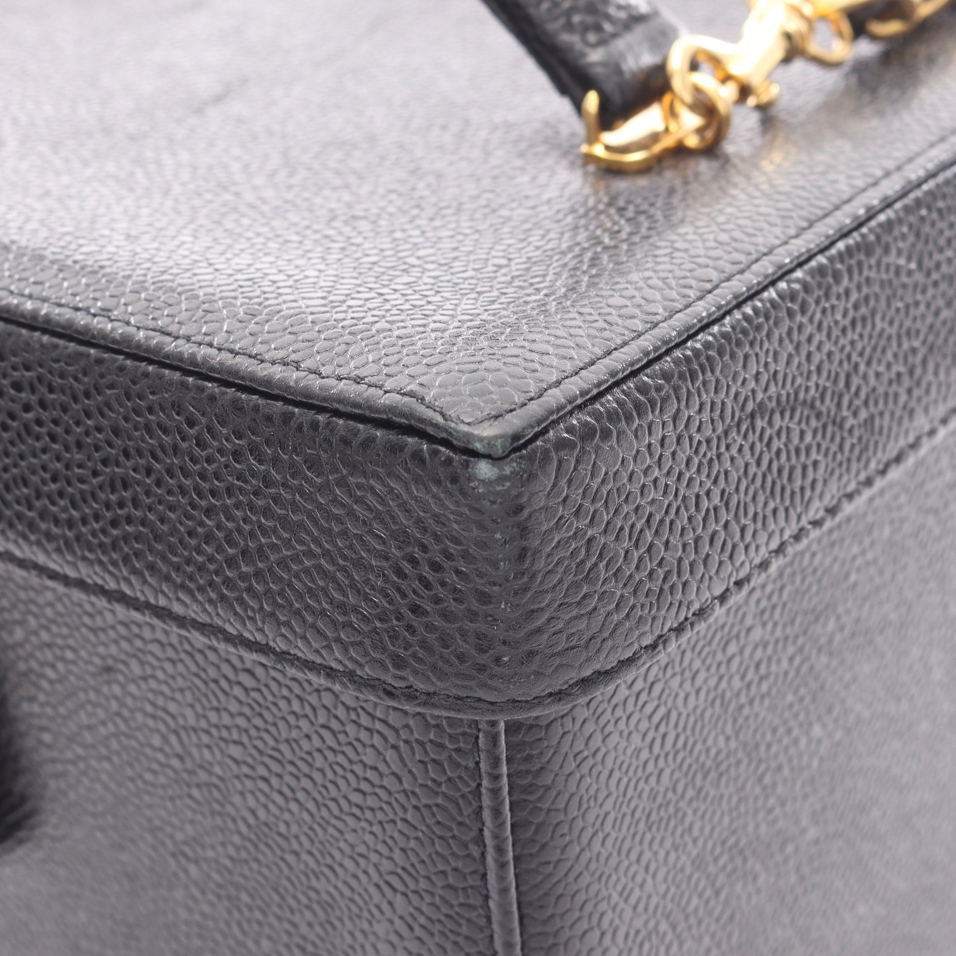 ココマーク 2WAY バニティバッグ キャビアスキン ブラック ゴールド金具 シャネル バッグ CHANEL