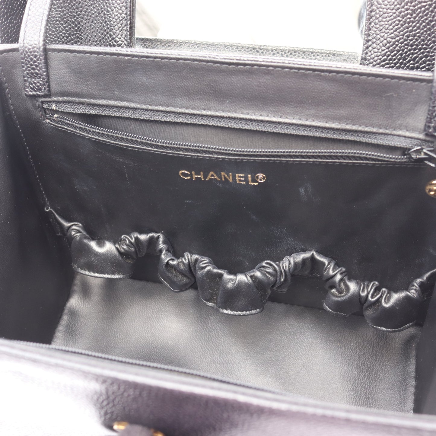 ココマーク 2WAY バニティバッグ キャビアスキン ブラック ゴールド金具 シャネル バッグ CHANEL