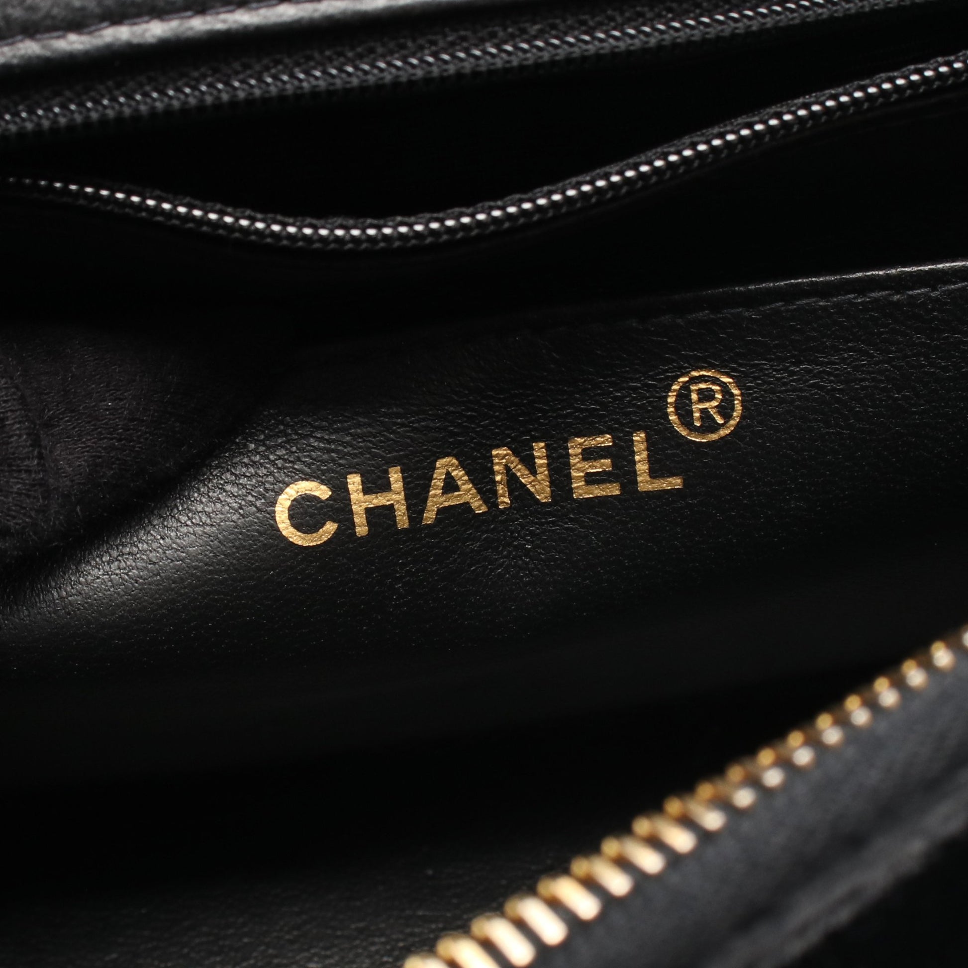 マトラッセ バックパック リュックサック ベロア ブラック ゴールド金具 シャネル バッグ CHANEL
