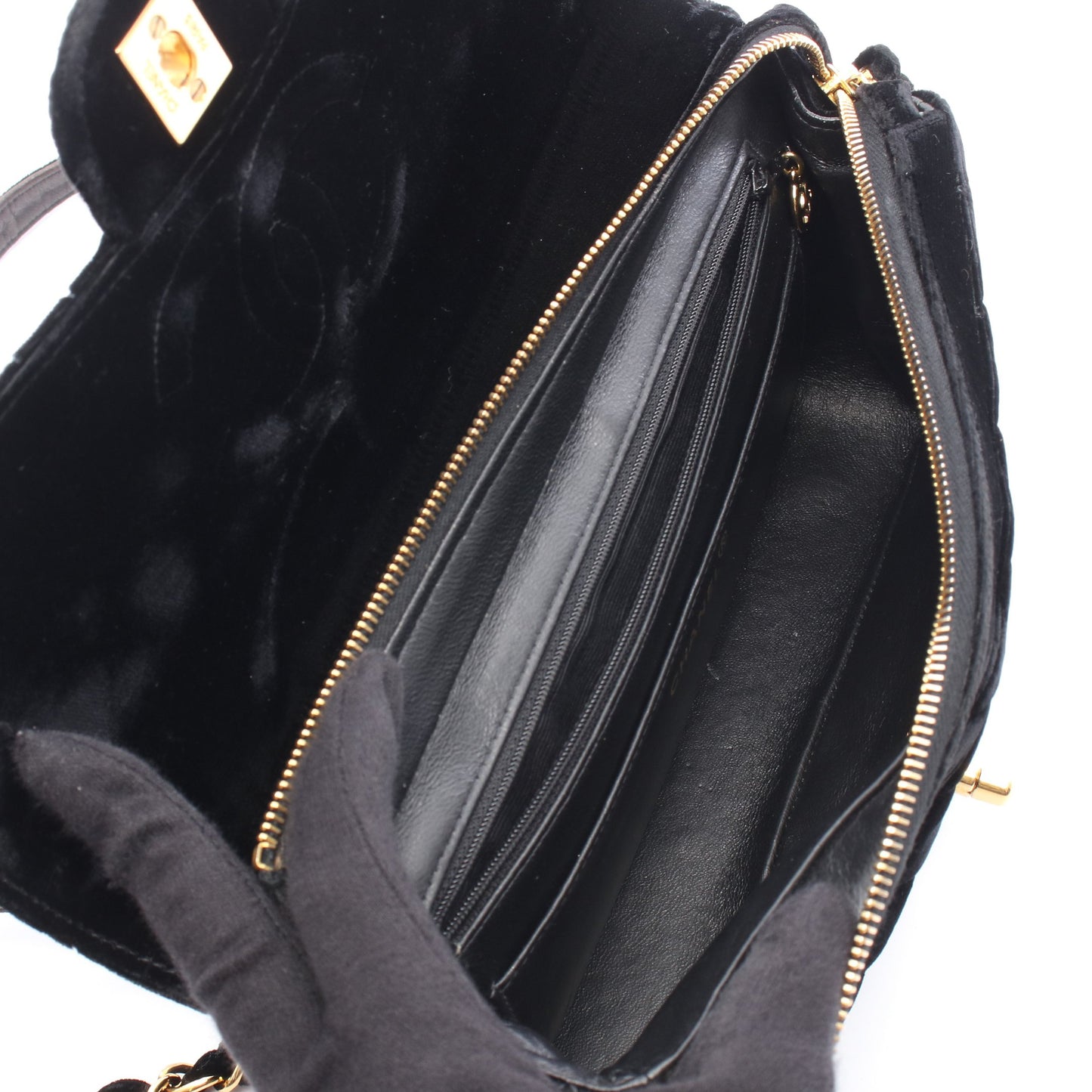 マトラッセ バックパック リュックサック ベロア ブラック ゴールド金具 シャネル バッグ CHANEL
