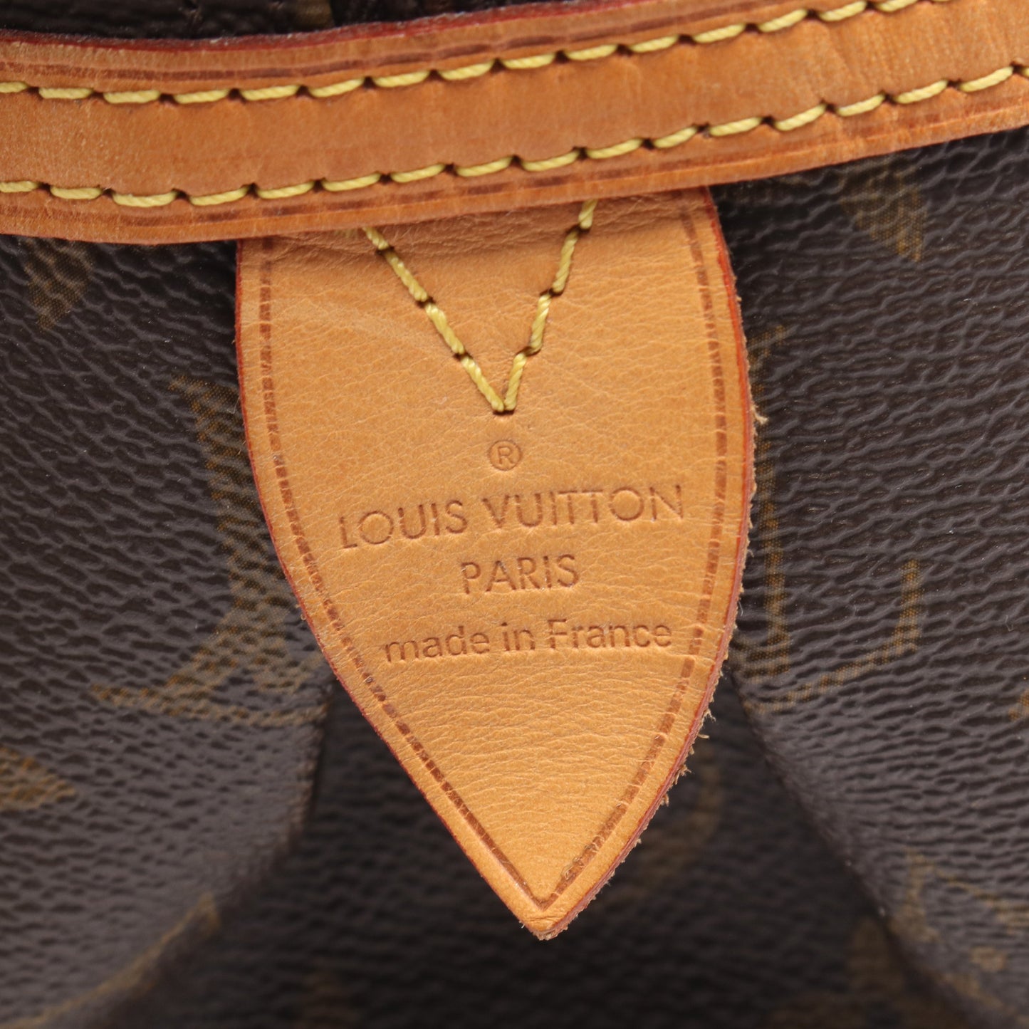 モントルグイユGM モノグラム ショルダーバッグ PVC レザー ブラウン ルイヴィトン バッグ LOUIS VUITTON